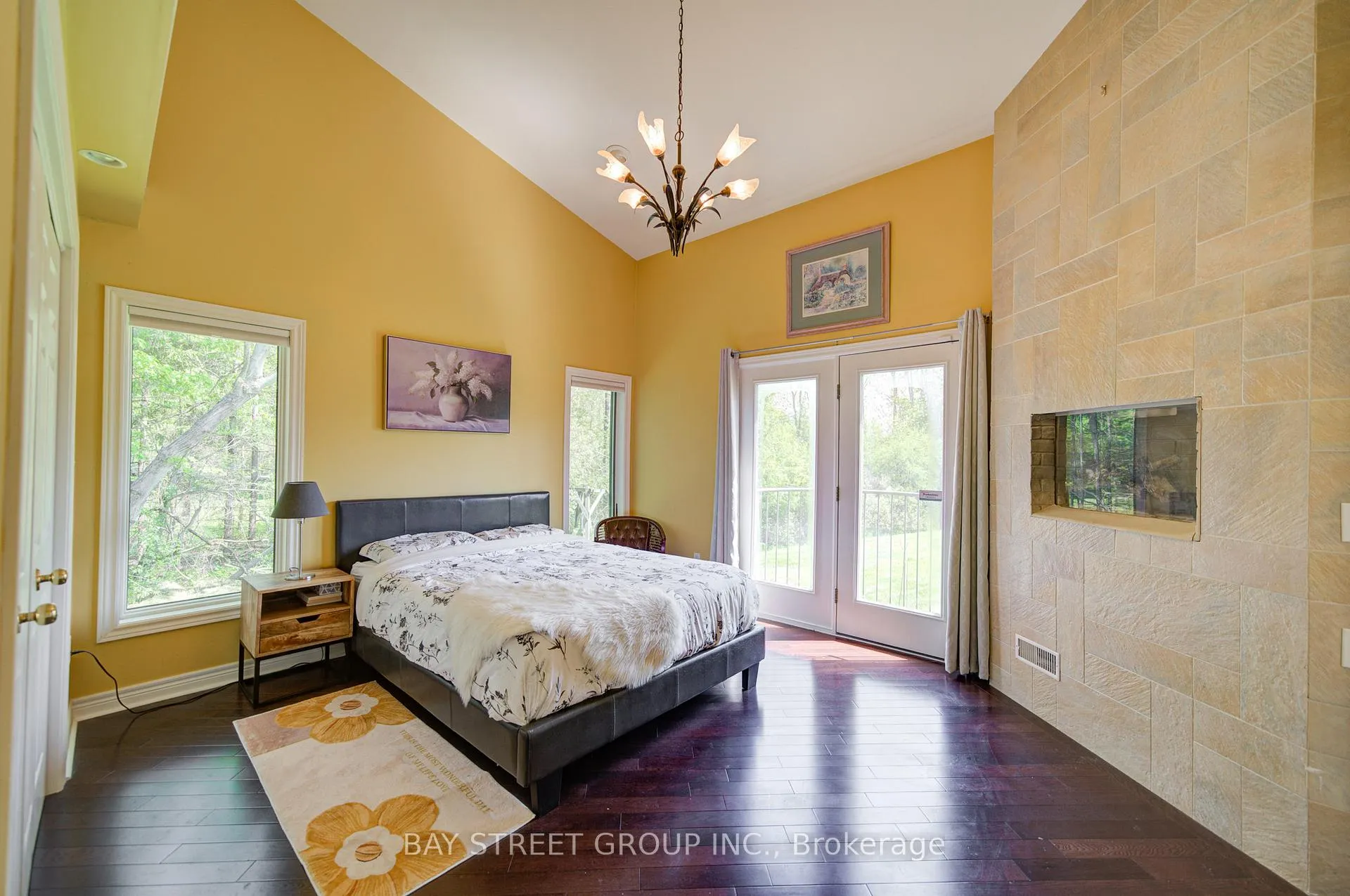 Photo 26 of 10638 Willoughby Drive, Niagara Falls, Lyons Creek — HOMEH