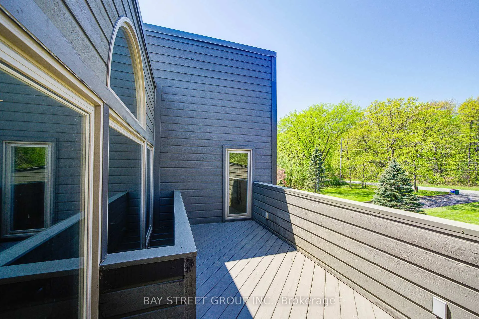 Photo 43 of 10638 Willoughby Drive, Niagara Falls, Lyons Creek — HOMEH