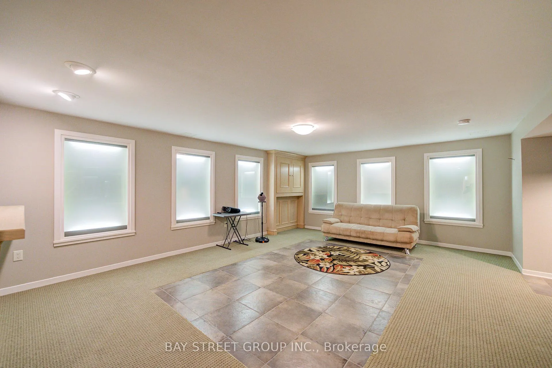 Photo 46 of 10638 Willoughby Drive, Niagara Falls, Lyons Creek — HOMEH