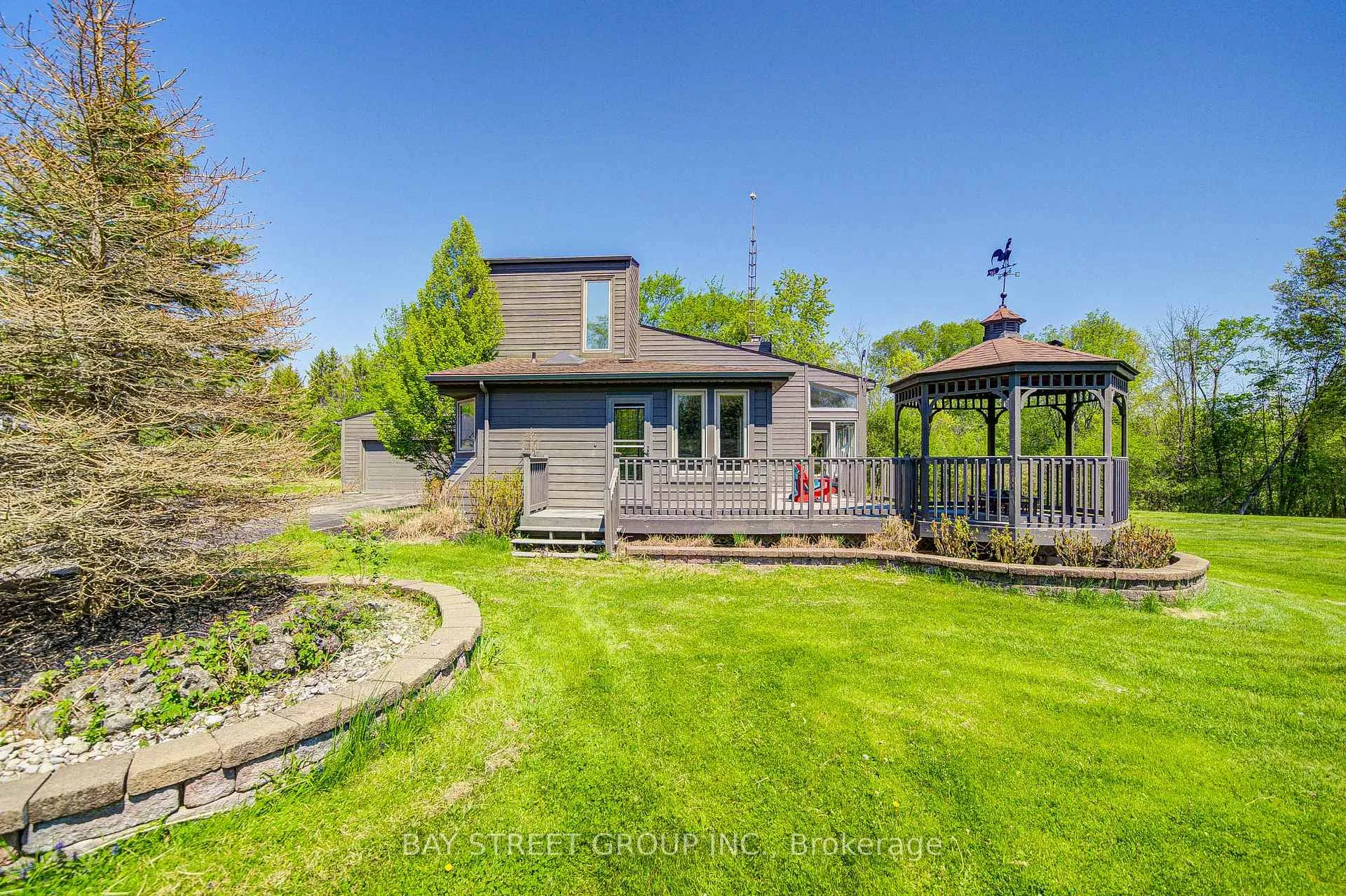 Photo 50 of 10638 Willoughby Drive, Niagara Falls, Lyons Creek — HOMEH