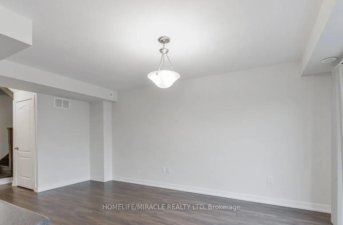 Photo 6 of Unit 2516, 30 Westmeath Lane, Markham, Cornell — HOMEH