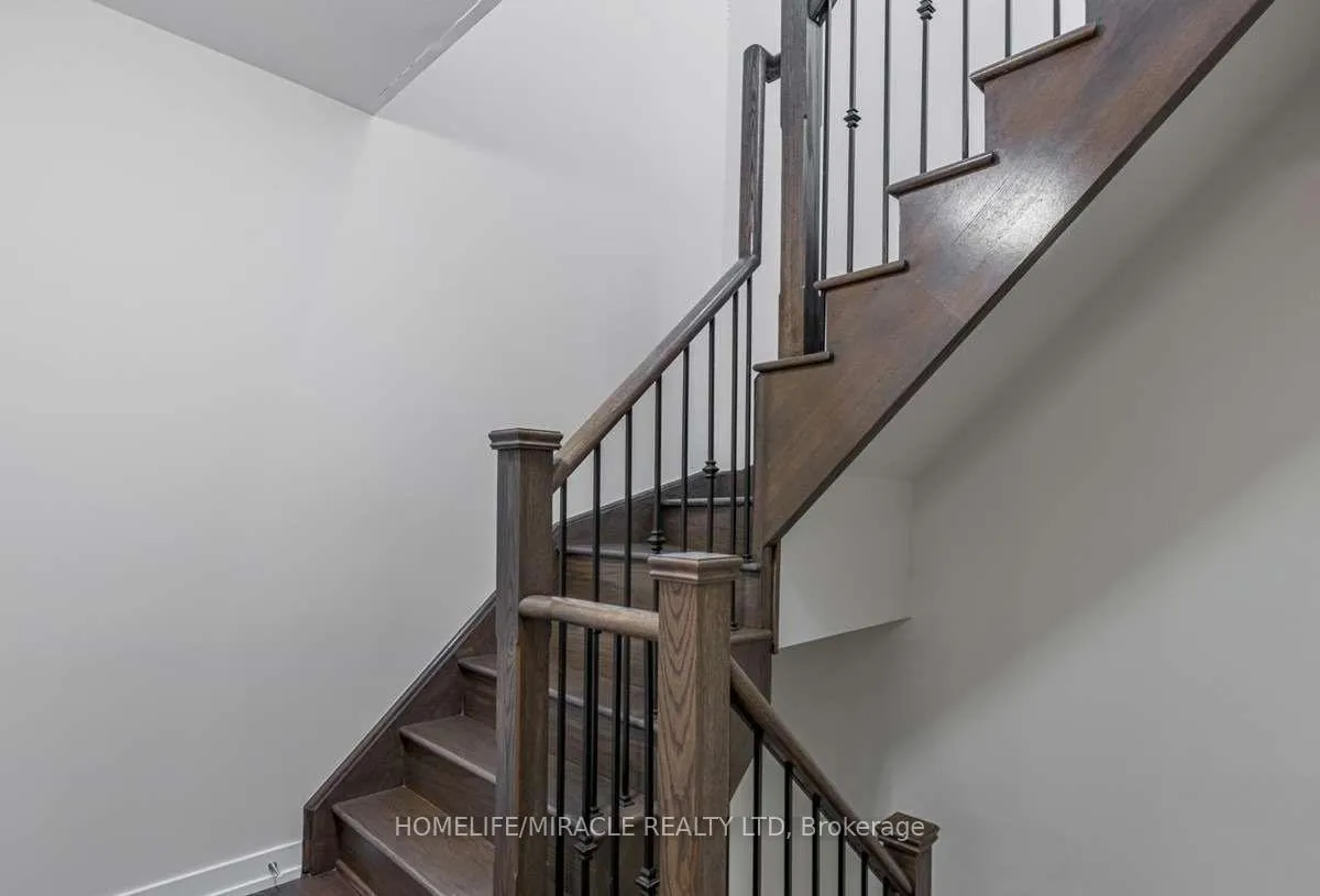 Photo 11 of Unit 2516, 30 Westmeath Lane, Markham, Cornell — HOMEH