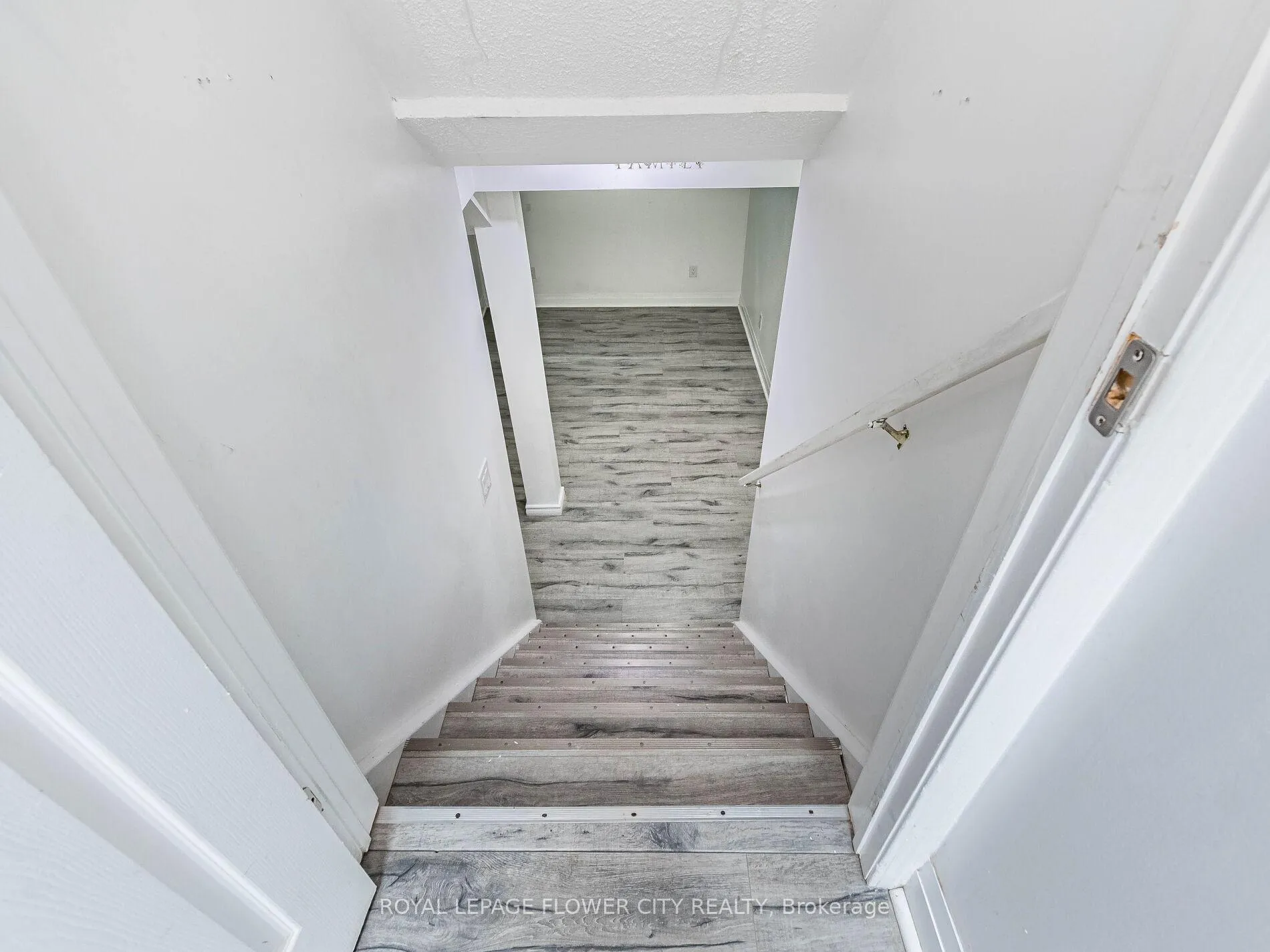 Photo 27 of 58 Pertosa Drive, Brampton, Fletcher's Meadow — HOMEH