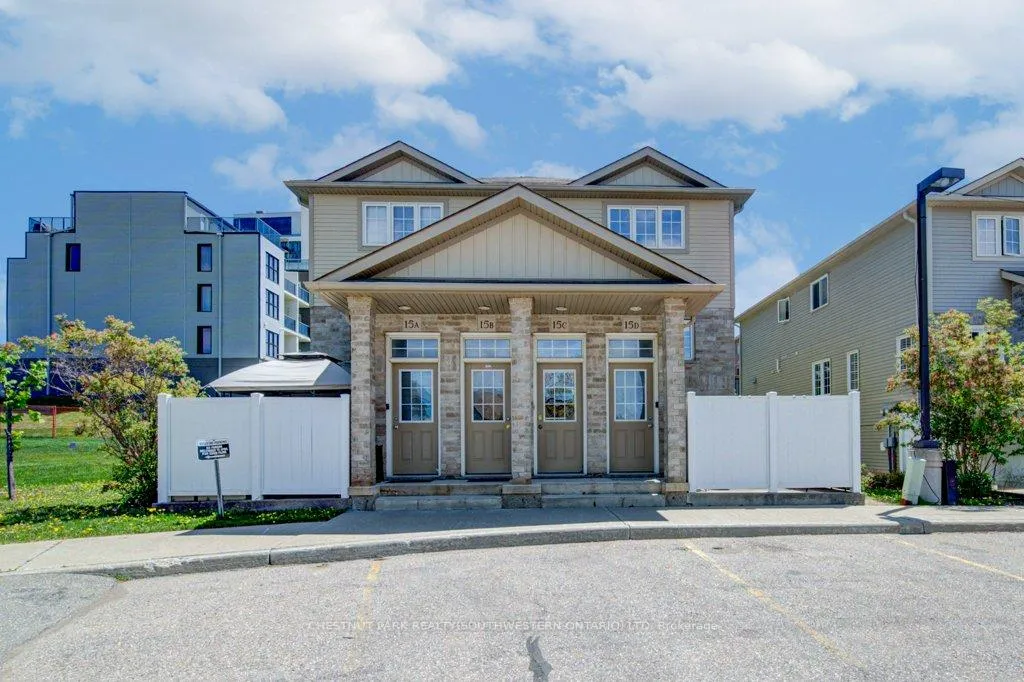 Photo 1 of Unit 15C, 240 Westmeadow Drive, Kitchener, Highland West — HOMEH