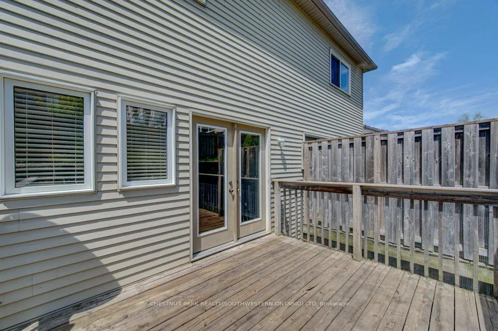 Photo 17 of Unit 15C, 240 Westmeadow Drive, Kitchener, Highland West — HOMEH