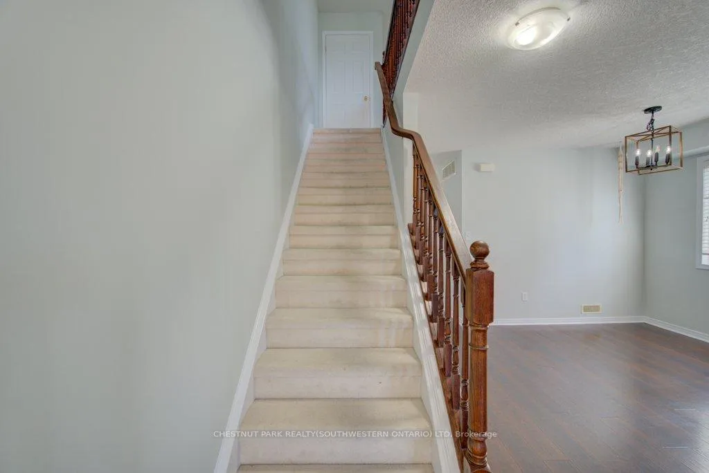 Photo 20 of Unit 15C, 240 Westmeadow Drive, Kitchener, Highland West — HOMEH