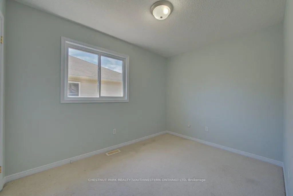 Photo 25 of Unit 15C, 240 Westmeadow Drive, Kitchener, Highland West — HOMEH