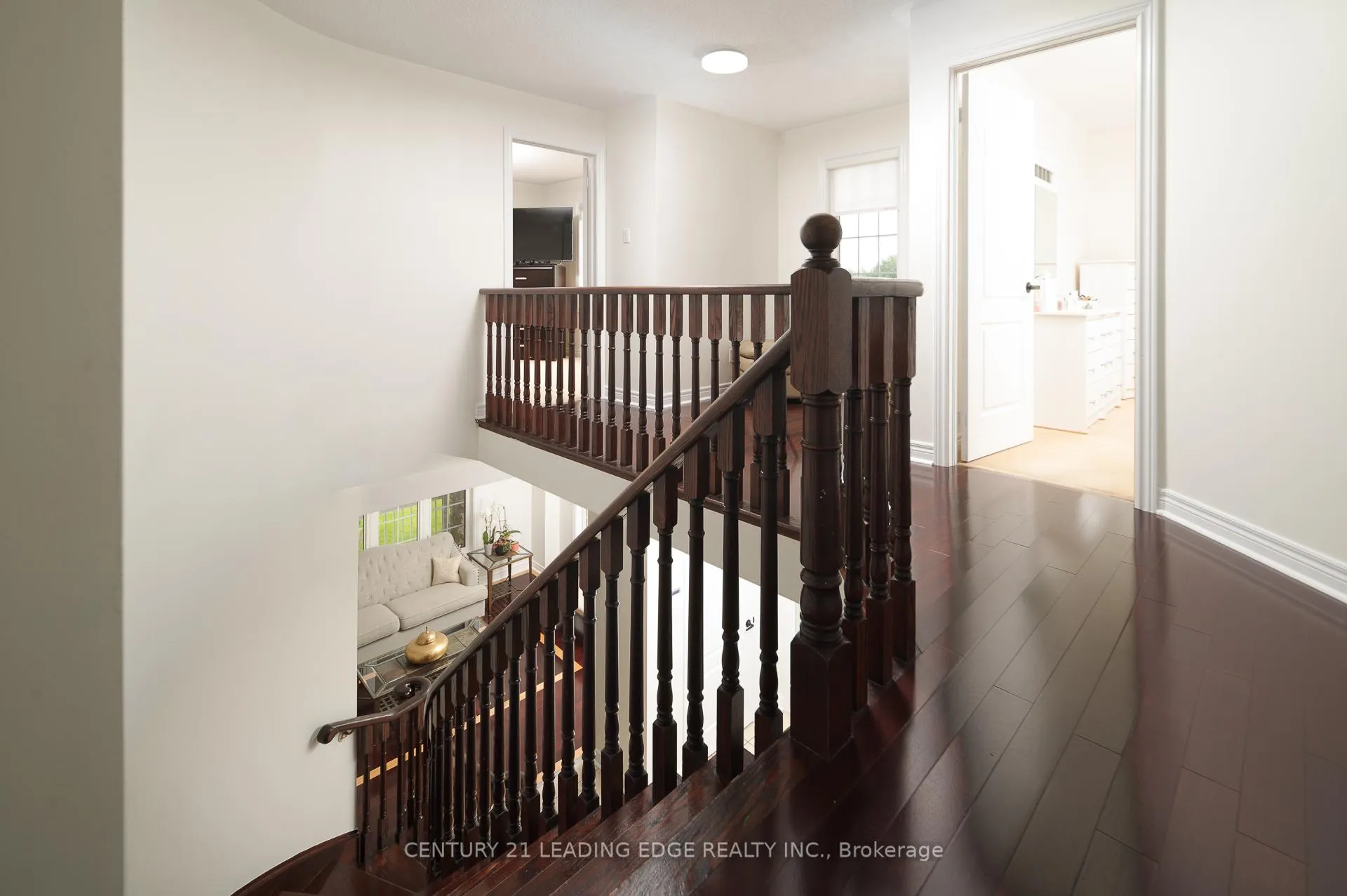 Photo 17 of 26 Huntspoint Drive, Brampton, Bram East — HOMEH