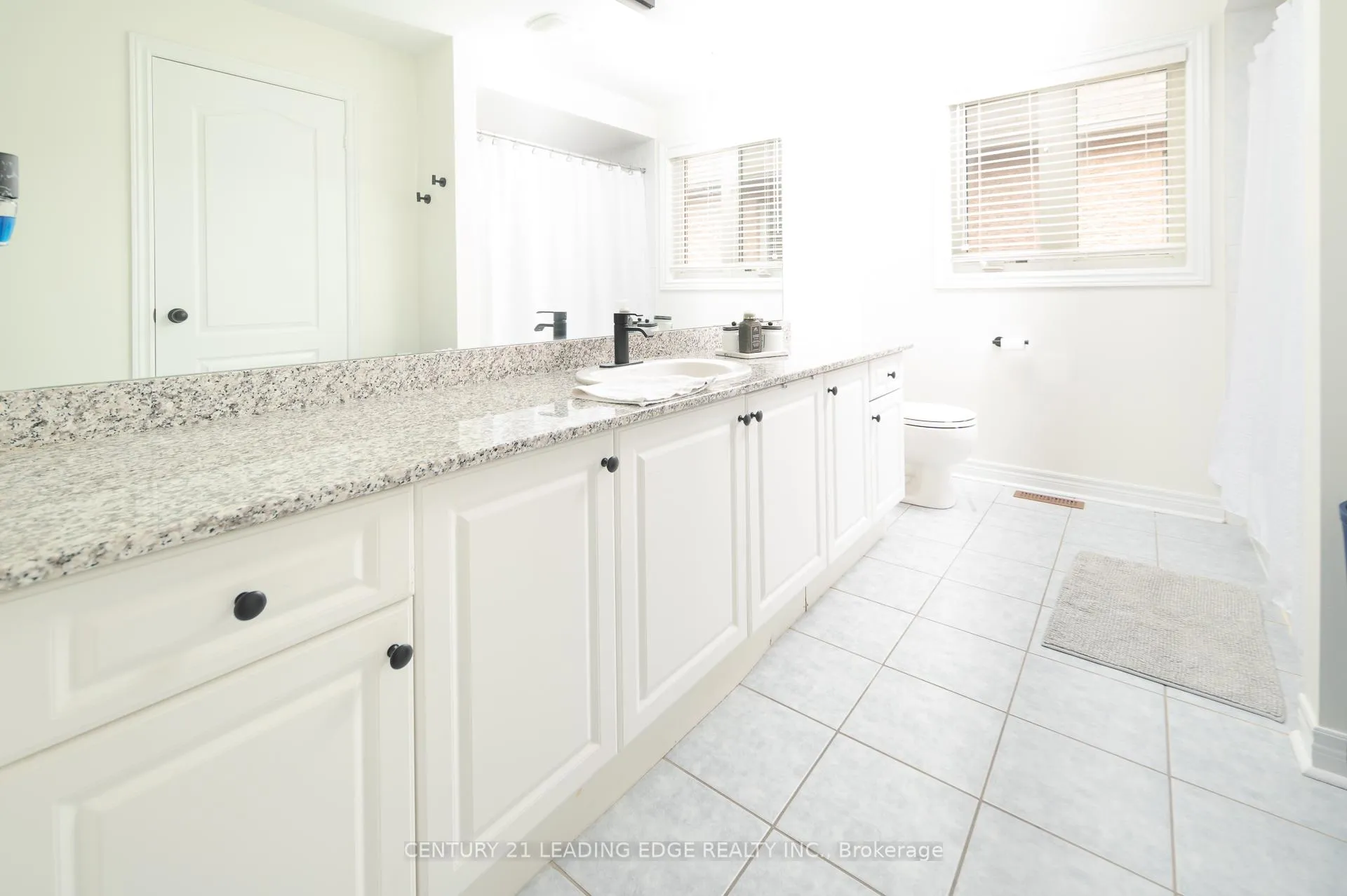 Photo 22 of 26 Huntspoint Drive, Brampton, Bram East — HOMEH