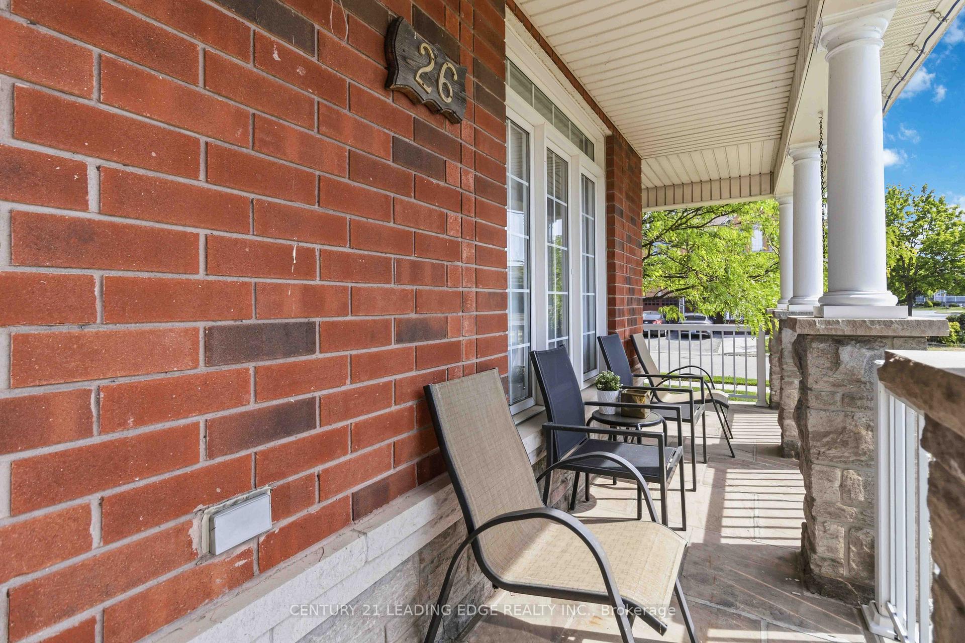 Photo 5 of 26 Huntspoint Drive, Brampton, Bram East — HOMEH