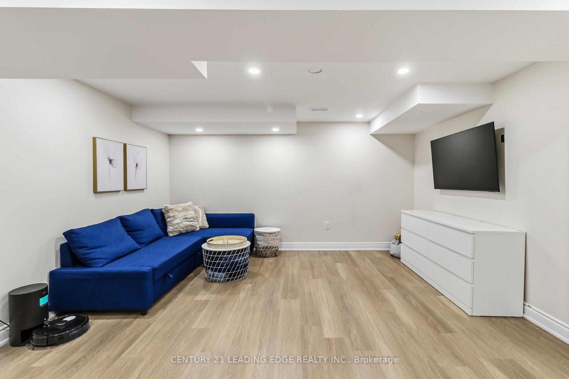 Photo 27 of 26 Huntspoint Drive, Brampton, Bram East — HOMEH