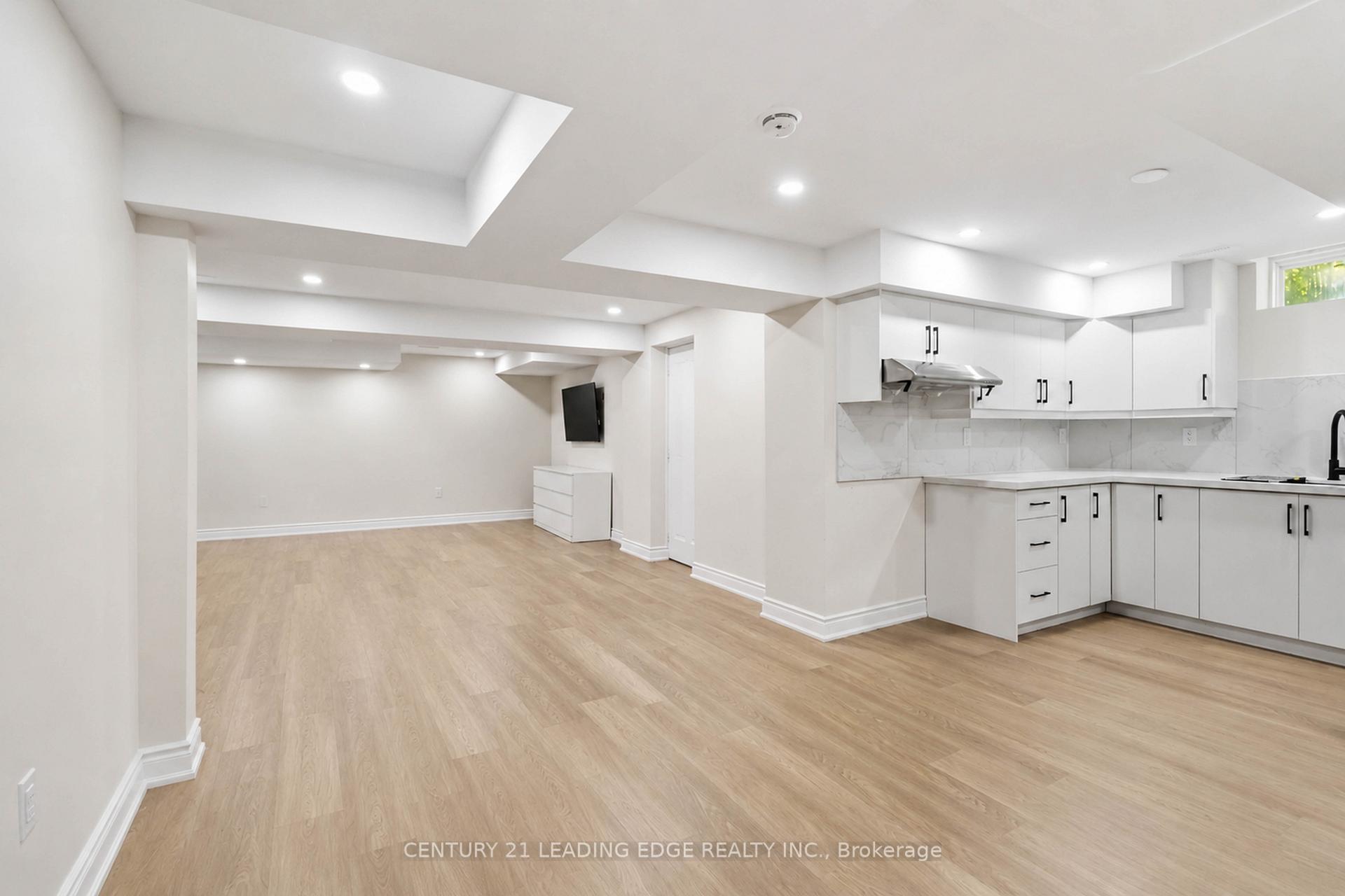 Photo 30 of 26 Huntspoint Drive, Brampton, Bram East — HOMEH