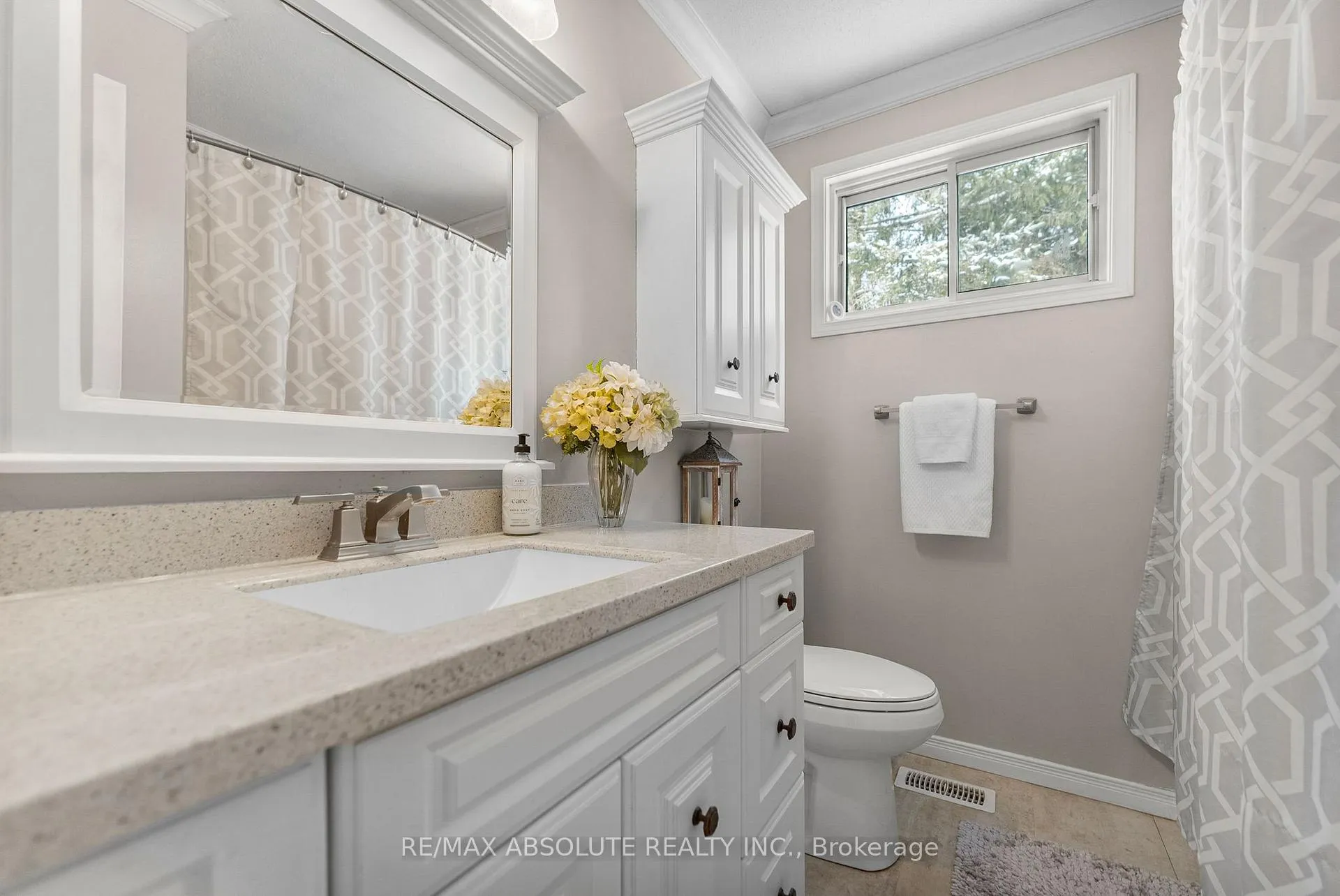 Photo 24 of 131 Burns Drive, McNab/Braeside, Mcnab/Braeside Twps — HOMEH