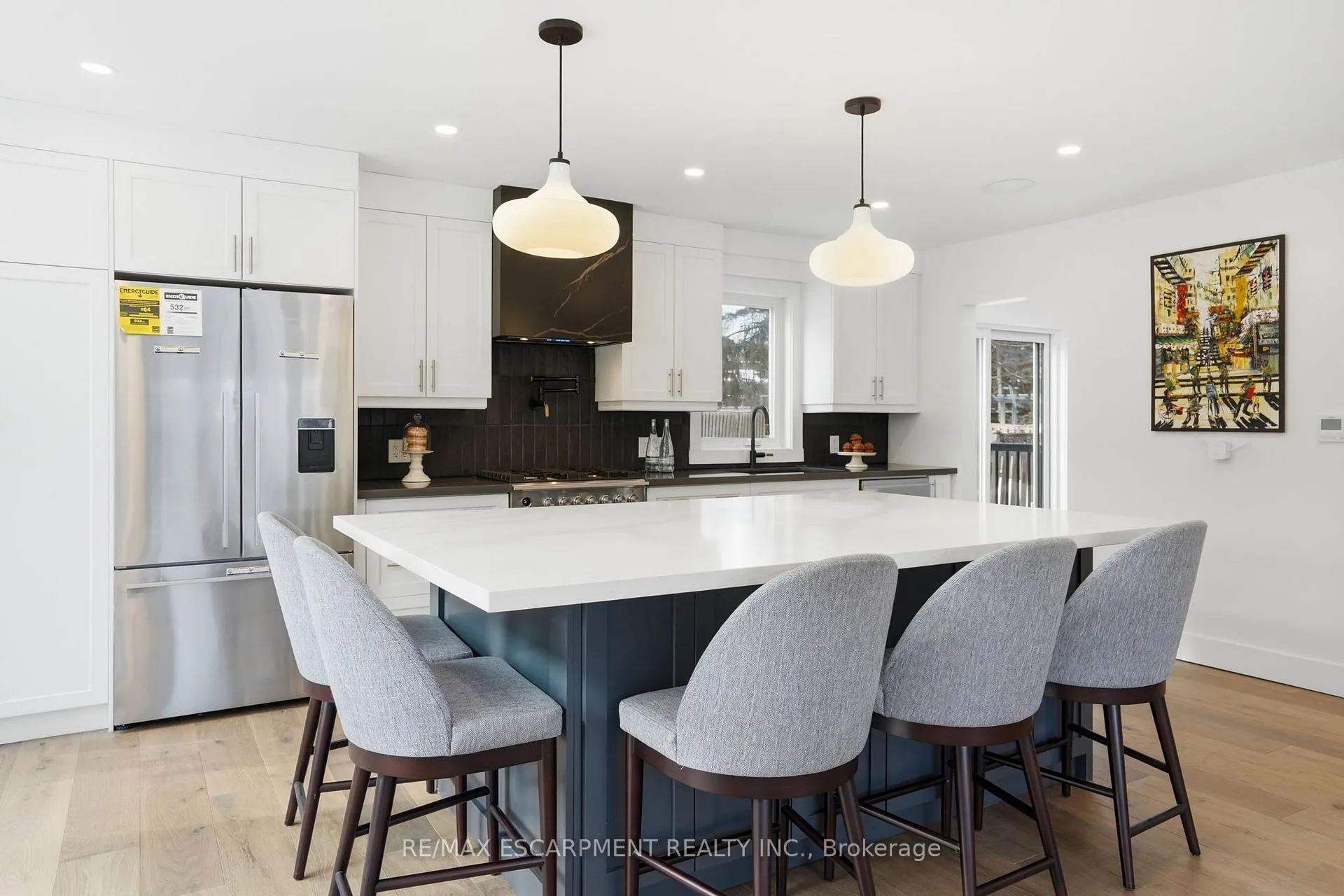 Photo 7 of 29 Pinewood Trail, Mississauga, Mineola — HOMEH