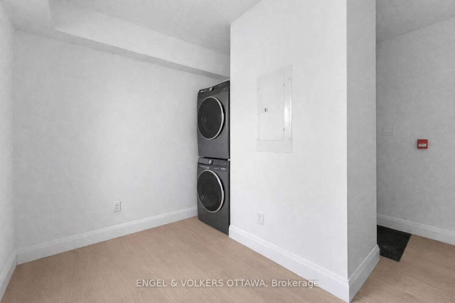 Photo 10 of Unit 6, 77 Florence Street, Ottawa, Ottawa Centre — HOMEH