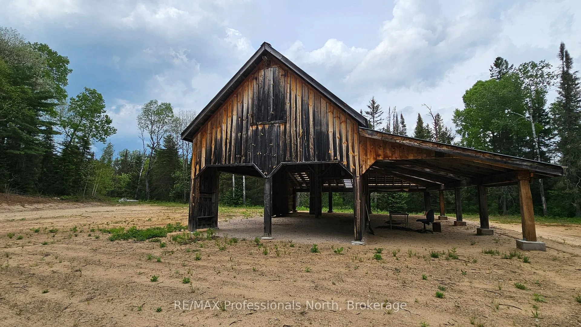 Photo 18 of 156 Butterfield Road, Powassan — HOMEH