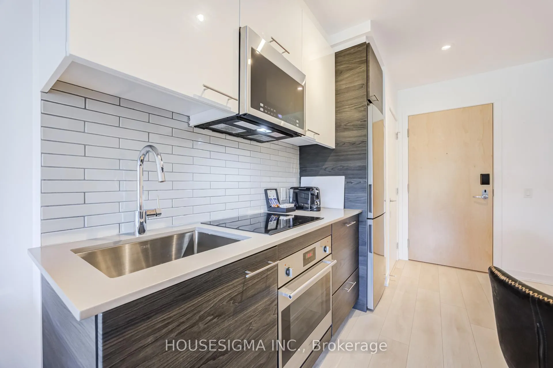 Photo 7 of Unit 313, 120 Carrick Trail, Gravenhurst, Muskoka (S) — HOMEH