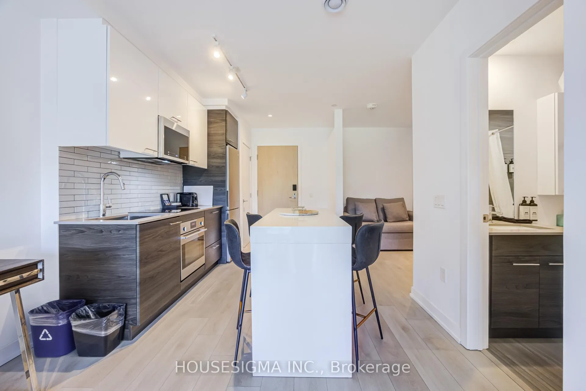 Photo 11 of Unit 313, 120 Carrick Trail, Gravenhurst, Muskoka (S) — HOMEH