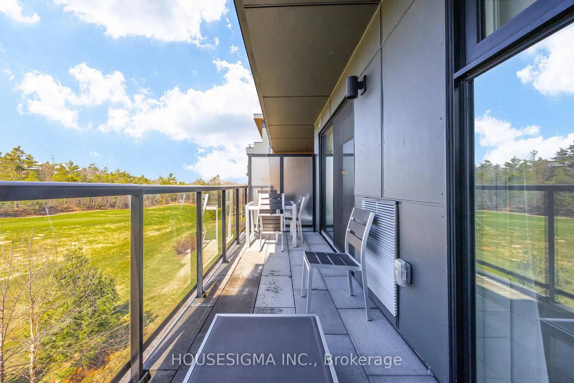 Photo 27 of Unit 313, 120 Carrick Trail, Gravenhurst, Muskoka (S) — HOMEH