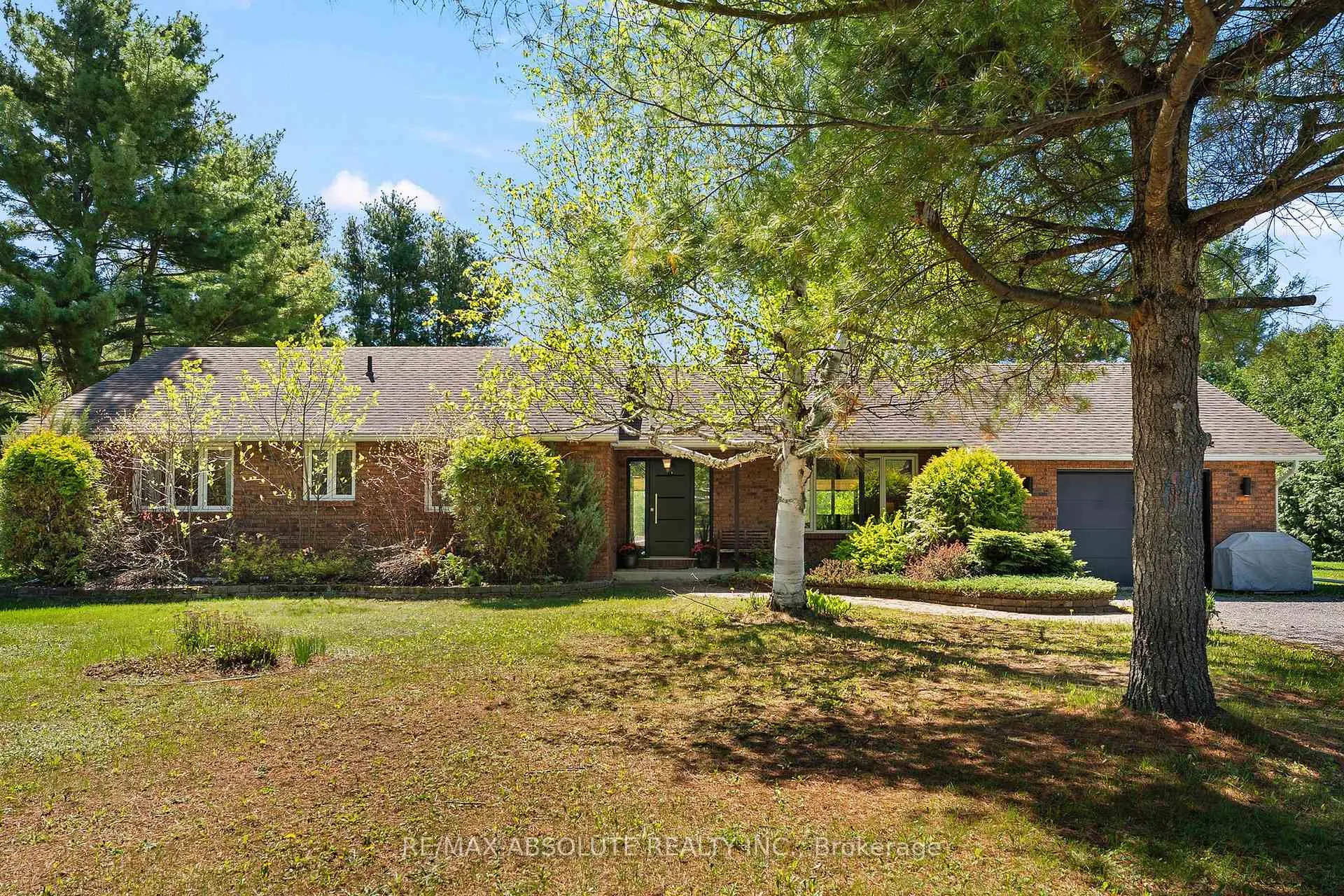 Photo 1 of 213 Calabogie Road, McNab/Braeside, Mcnab/Braeside Twps — HOMEH