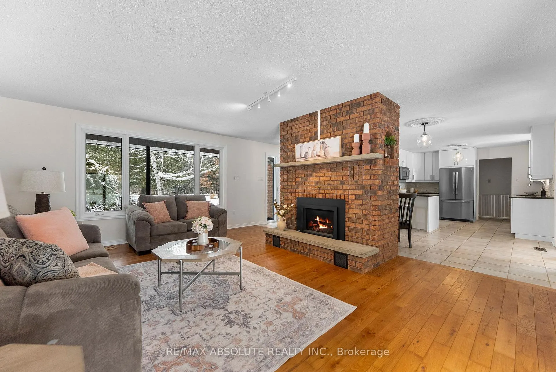 Photo 8 of 213 Calabogie Road, McNab/Braeside, Mcnab/Braeside Twps — HOMEH