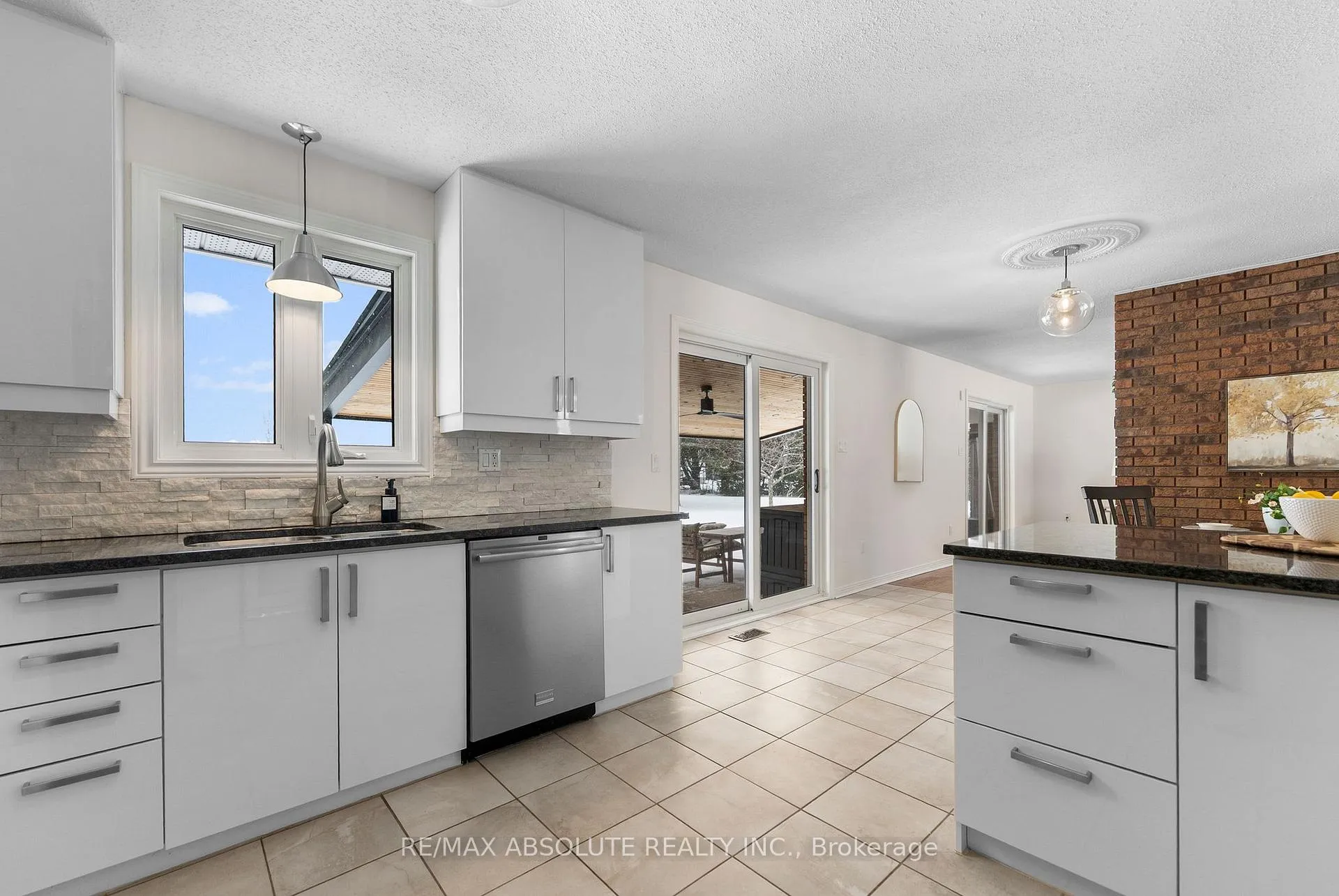 Photo 14 of 213 Calabogie Road, McNab/Braeside, Mcnab/Braeside Twps — HOMEH