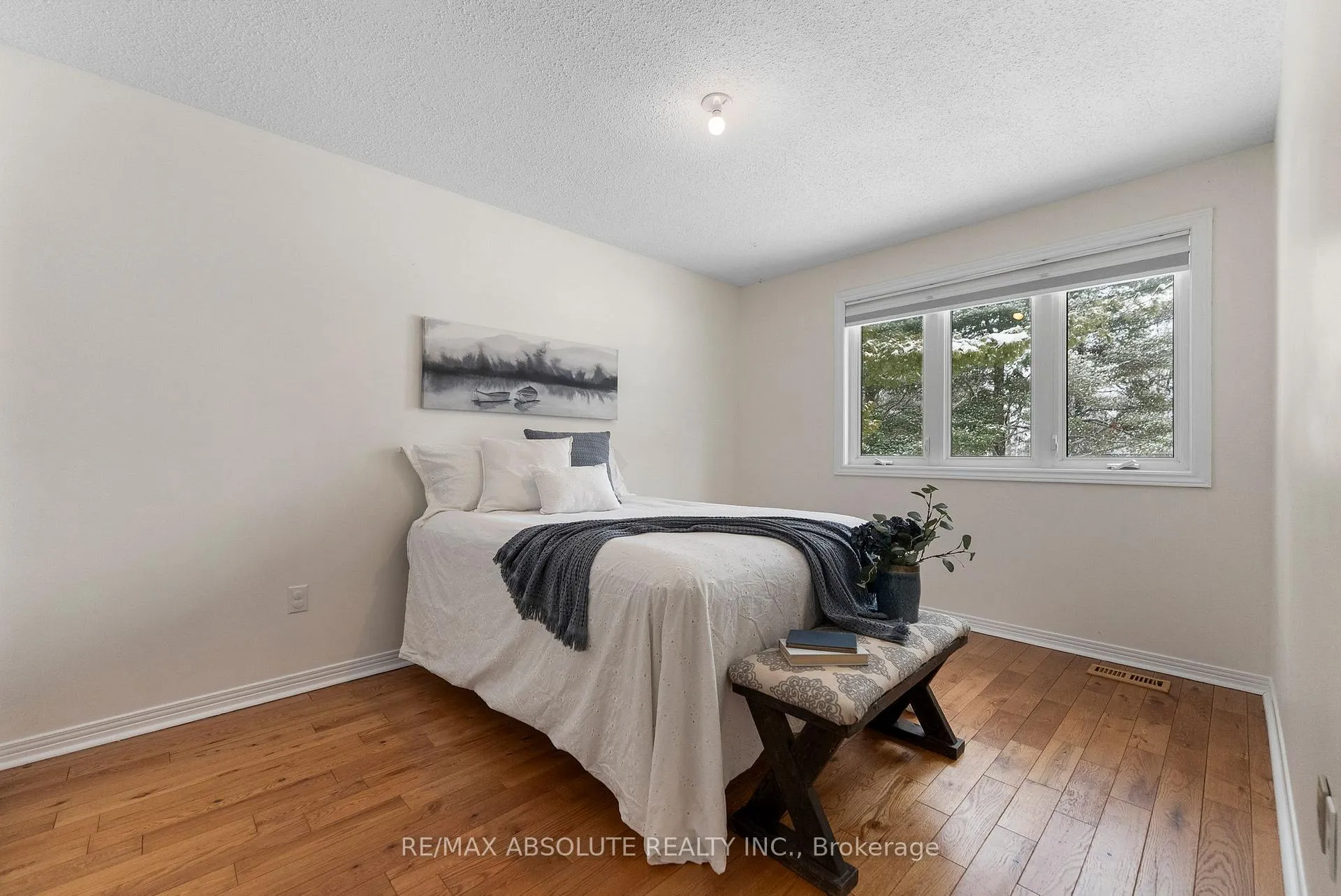 Photo 20 of 213 Calabogie Road, McNab/Braeside, Mcnab/Braeside Twps — HOMEH