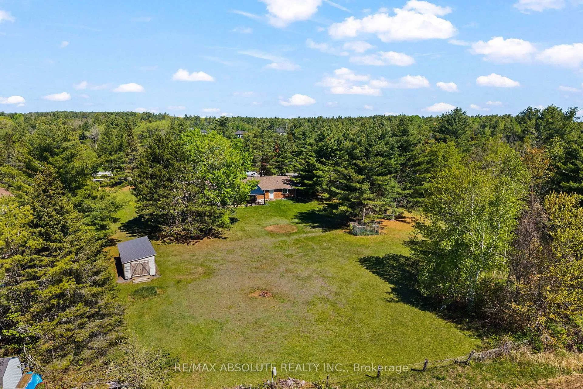 Photo 33 of 213 Calabogie Road, McNab/Braeside, Mcnab/Braeside Twps — HOMEH