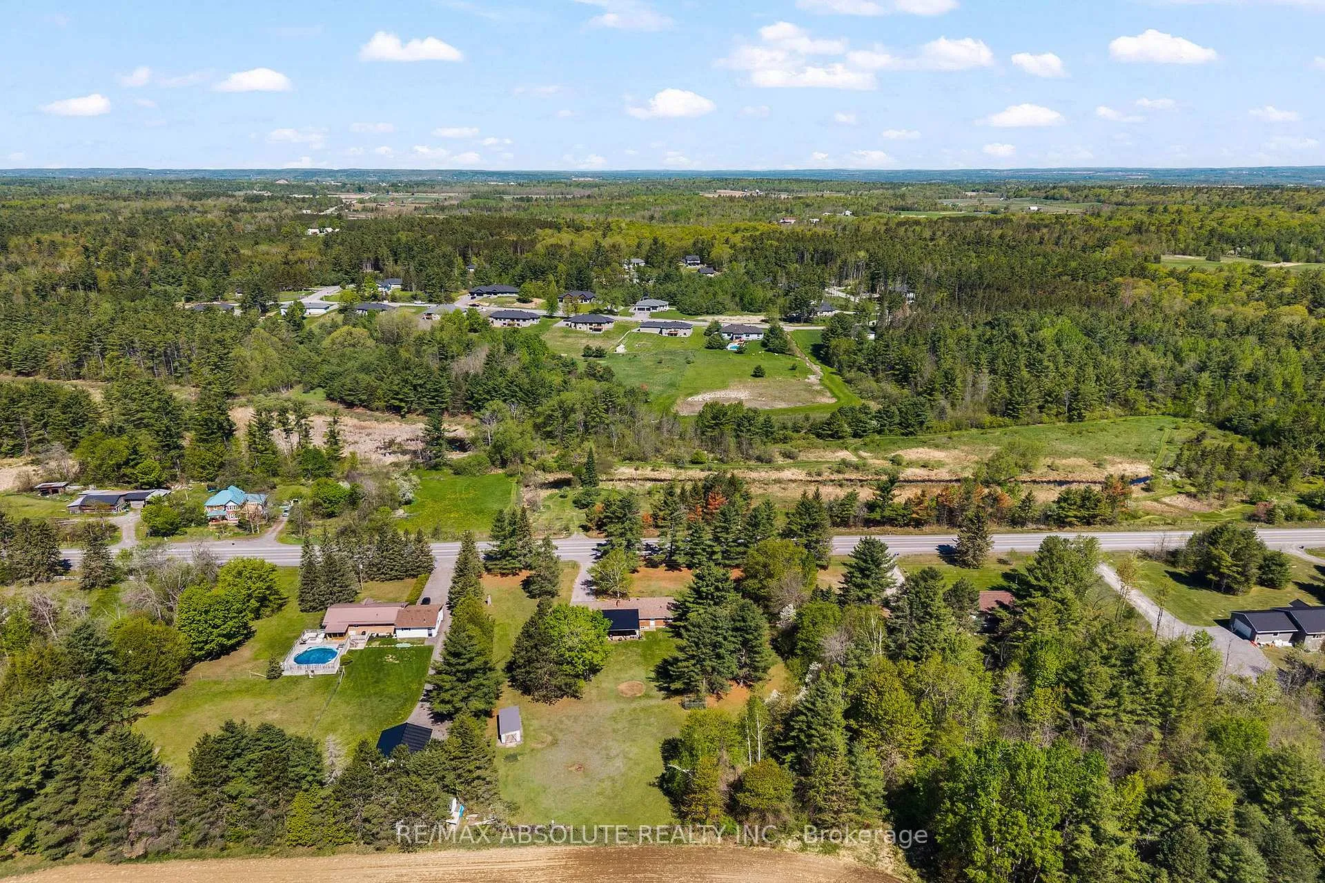 Photo 34 of 213 Calabogie Road, McNab/Braeside, Mcnab/Braeside Twps — HOMEH