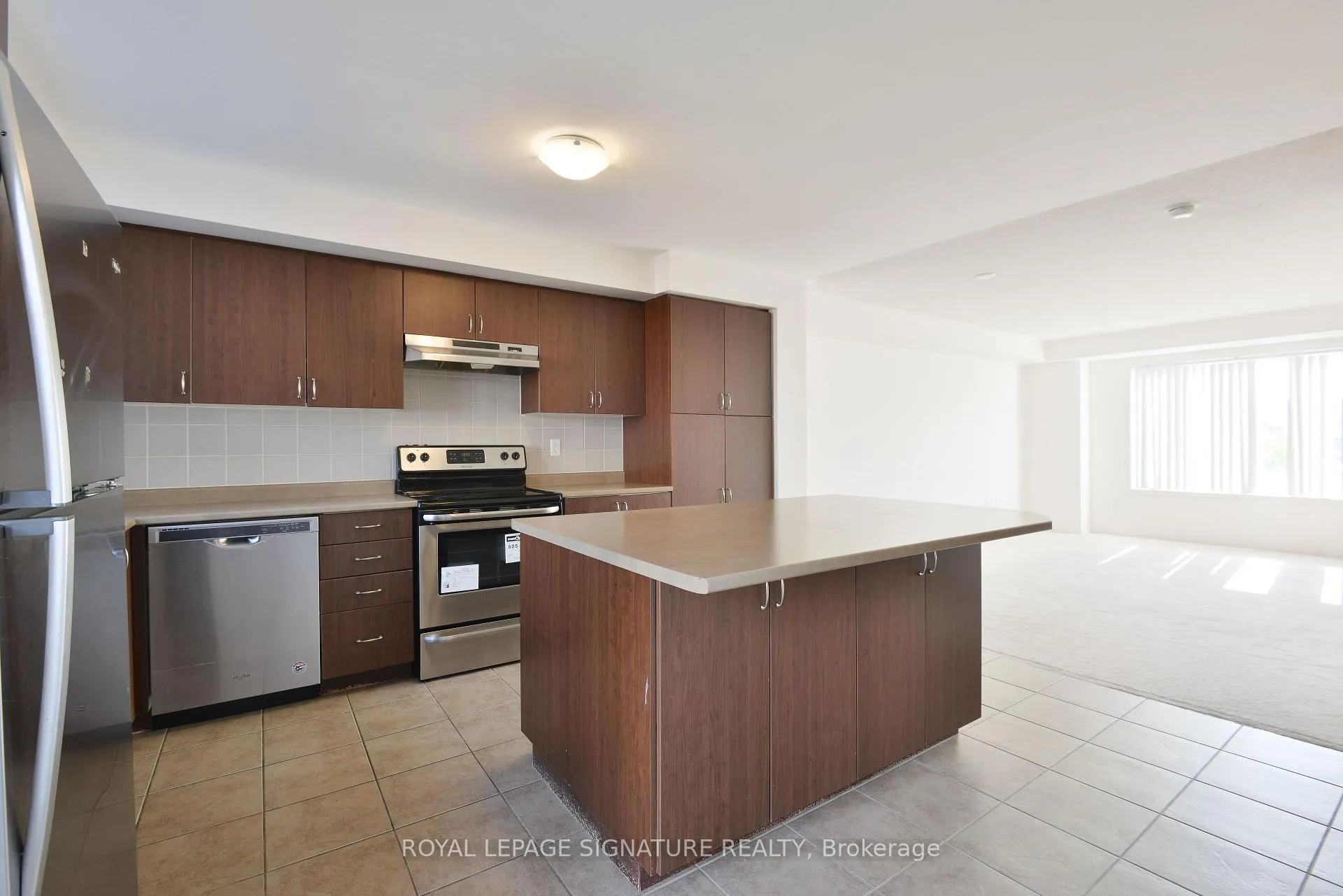 Photo 14 of Unit 6, 3135 Boxford Crescent, Mississauga, Churchill Meadows — HOMEH