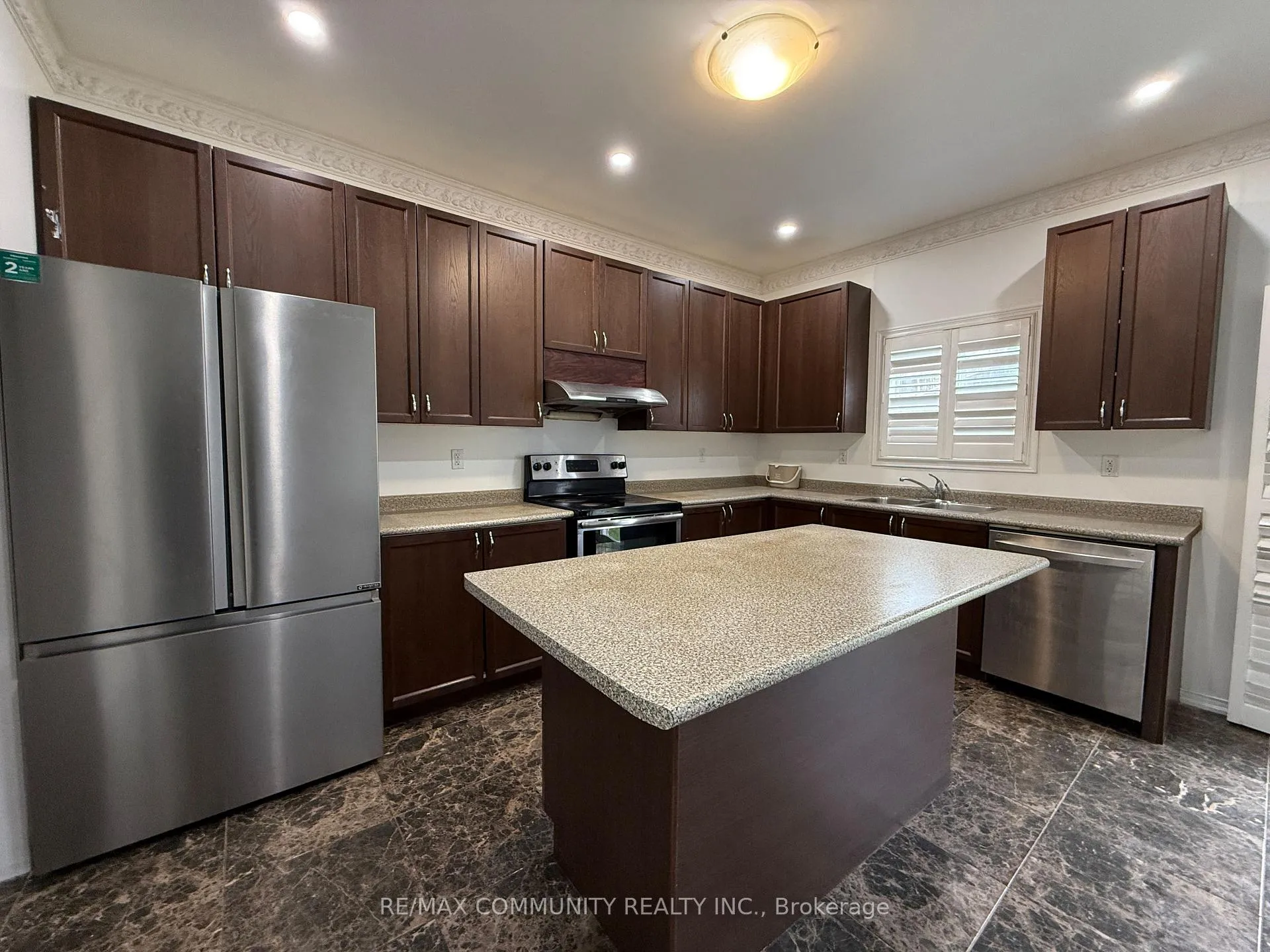 Photo 11 of 1771 Arborwood Drive, Oshawa, Taunton — HOMEH
