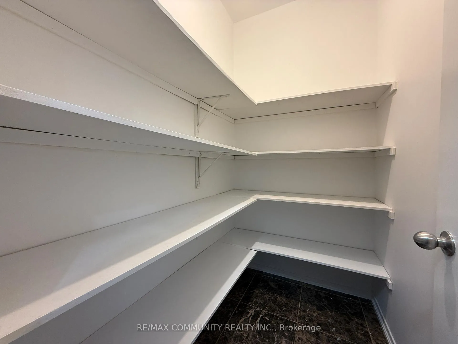 Photo 14 of 1771 Arborwood Drive, Oshawa, Taunton — HOMEH