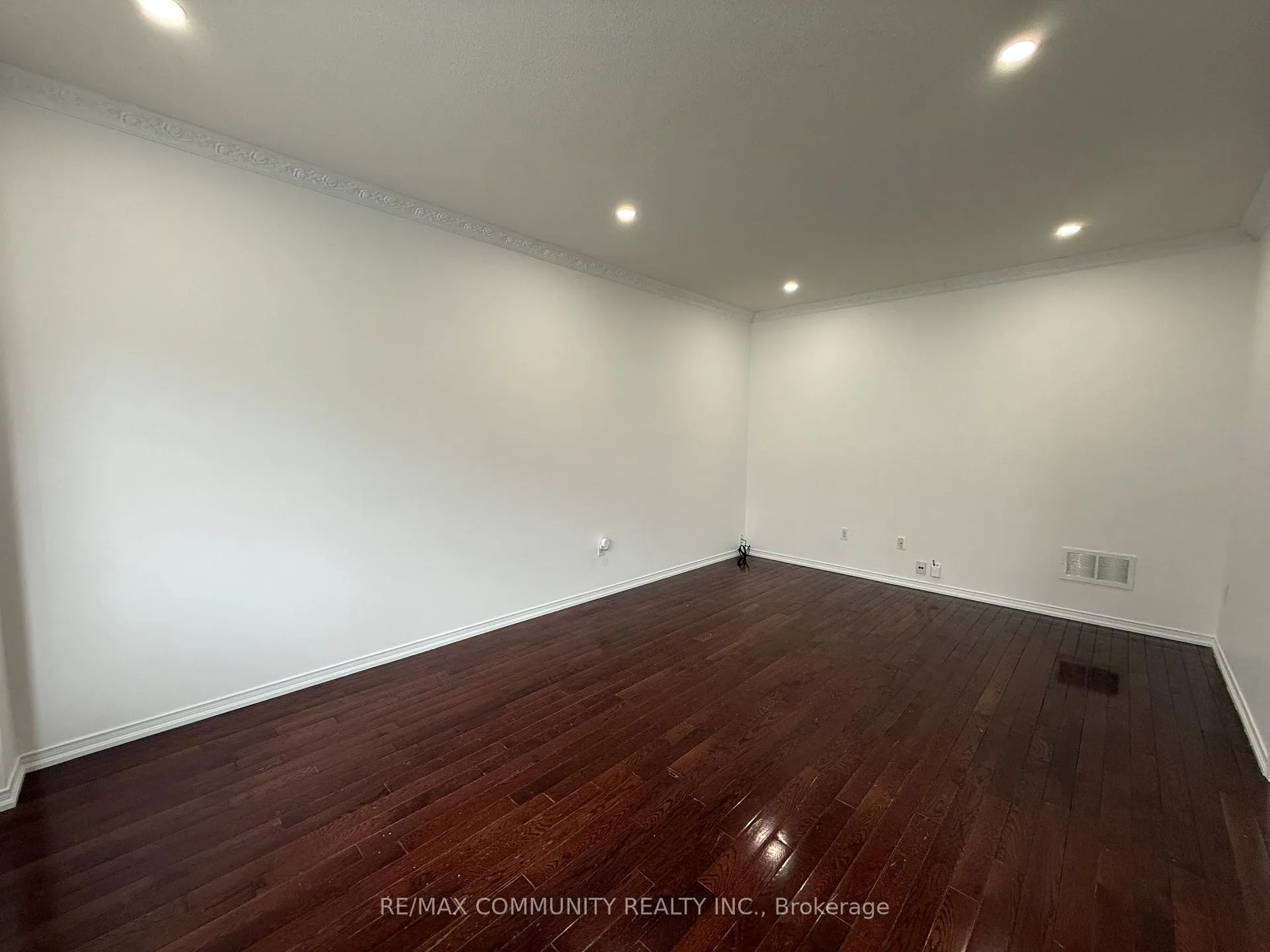 Photo 15 of 1771 Arborwood Drive, Oshawa, Taunton — HOMEH