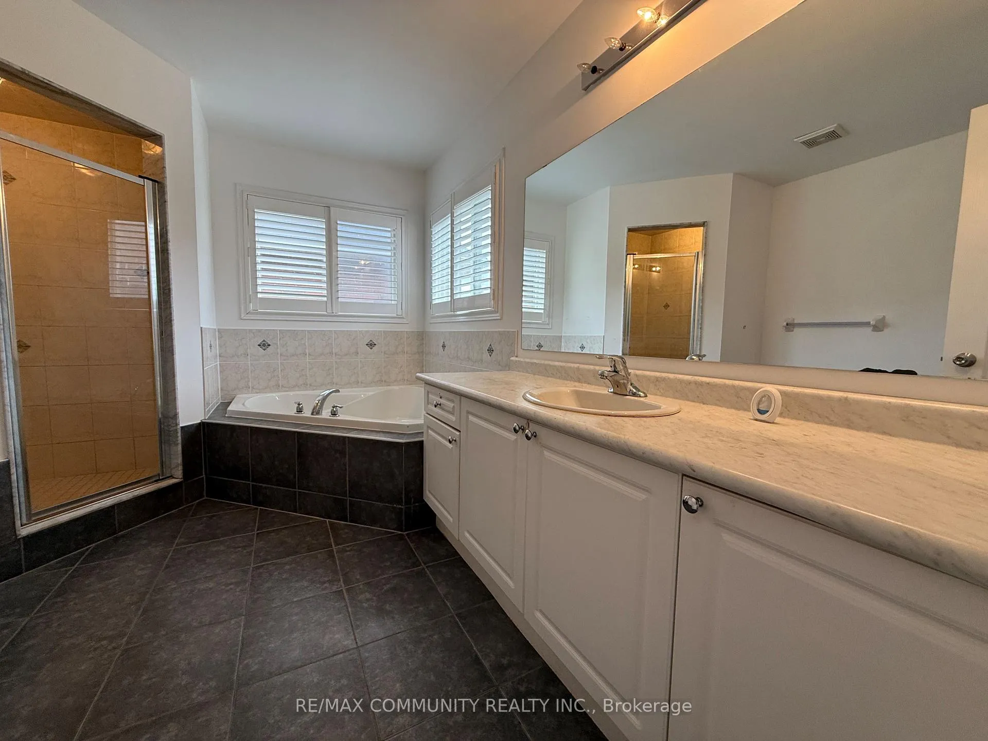 Photo 32 of 1771 Arborwood Drive, Oshawa, Taunton — HOMEH