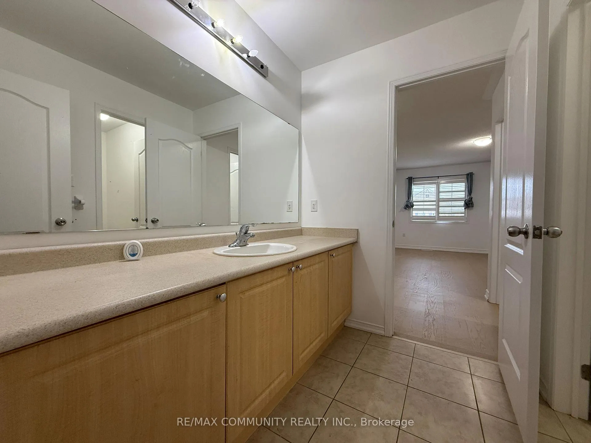 Photo 38 of 1771 Arborwood Drive, Oshawa, Taunton — HOMEH