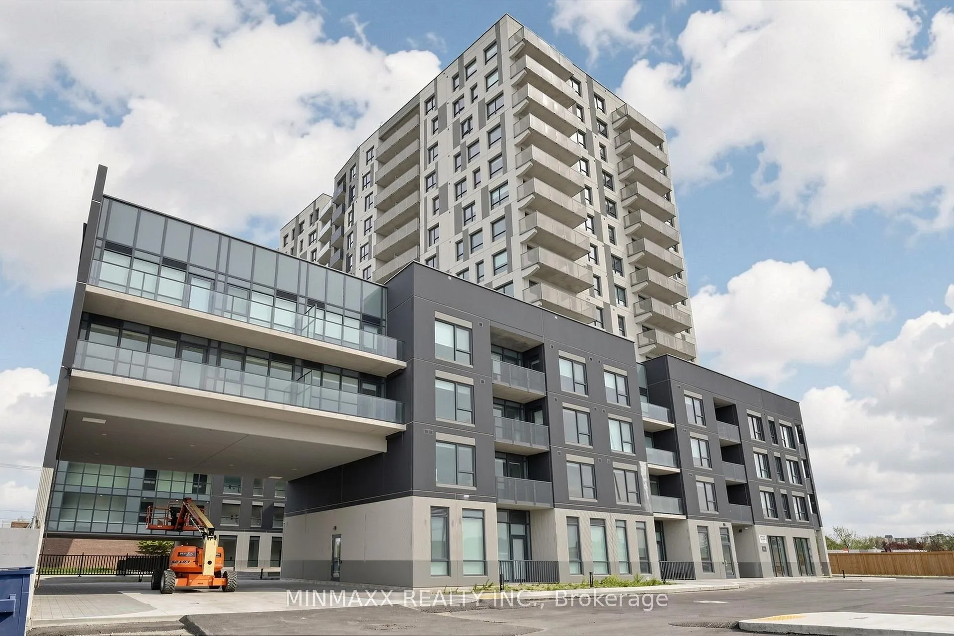 Photo 1 of Unit 710, 1333 Weber Street E, Kitchener, Stanley Park — HOMEH
