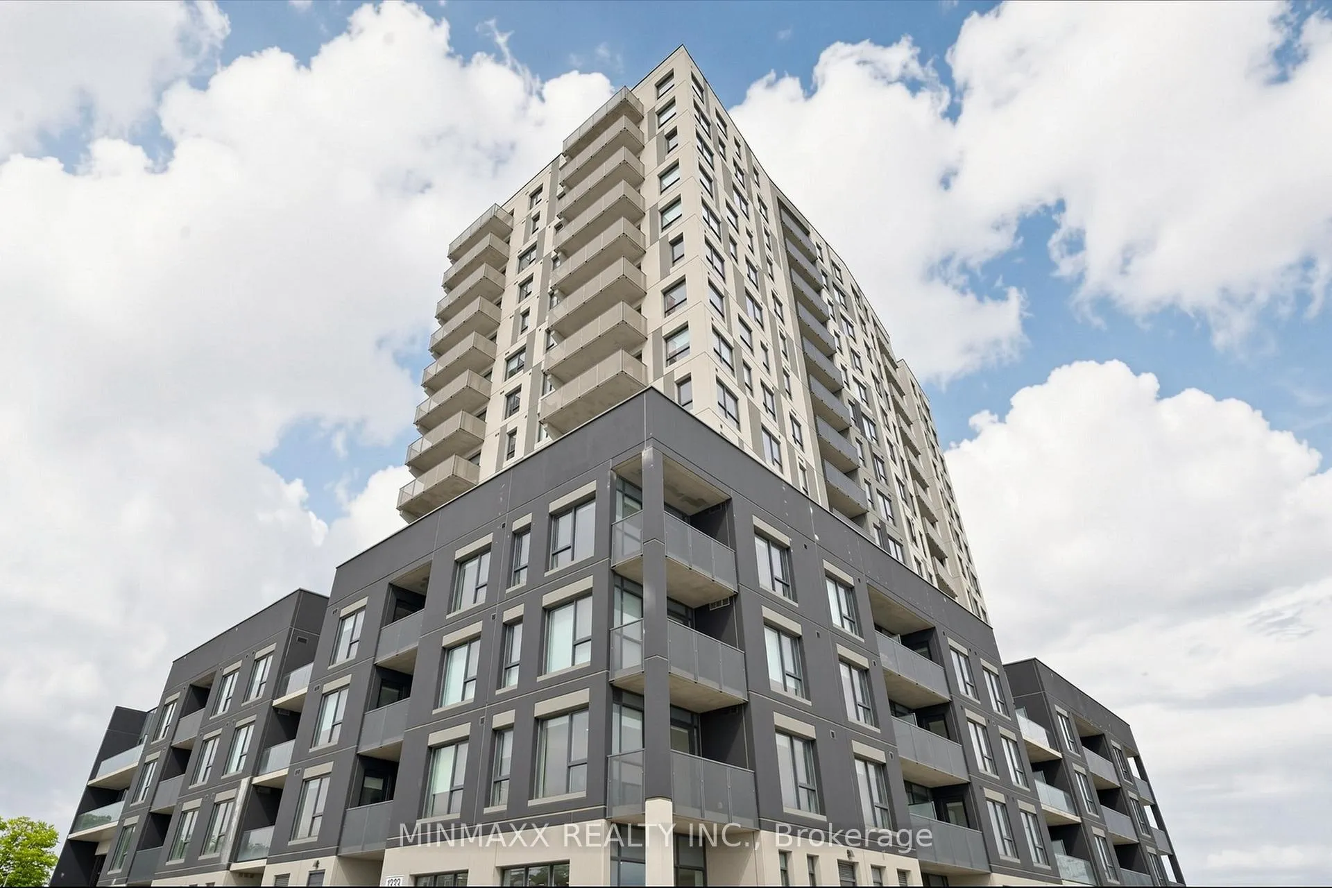 Photo 3 of Unit 710, 1333 Weber Street E, Kitchener, Stanley Park — HOMEH