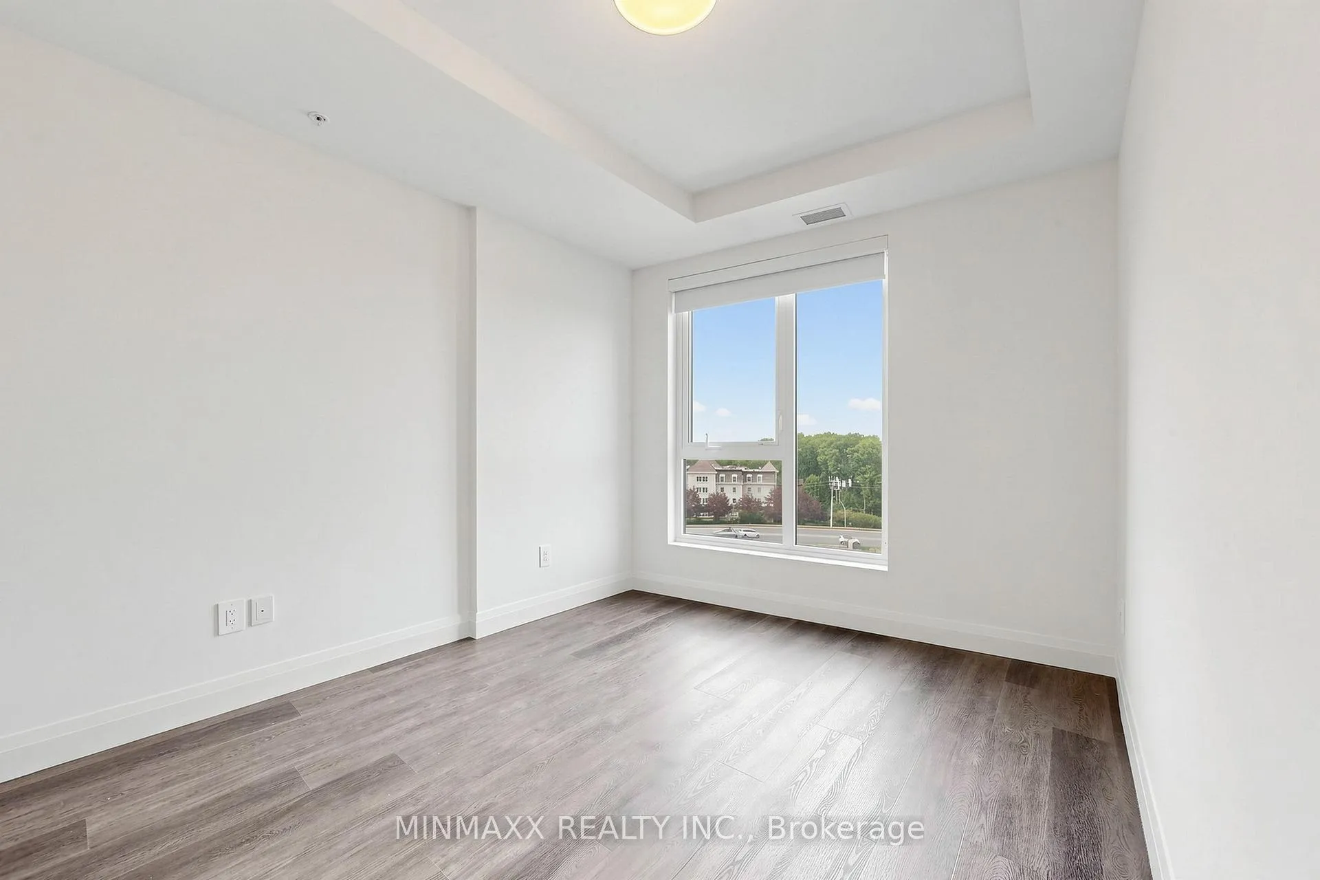 Photo 18 of Unit 710, 1333 Weber Street E, Kitchener, Stanley Park — HOMEH