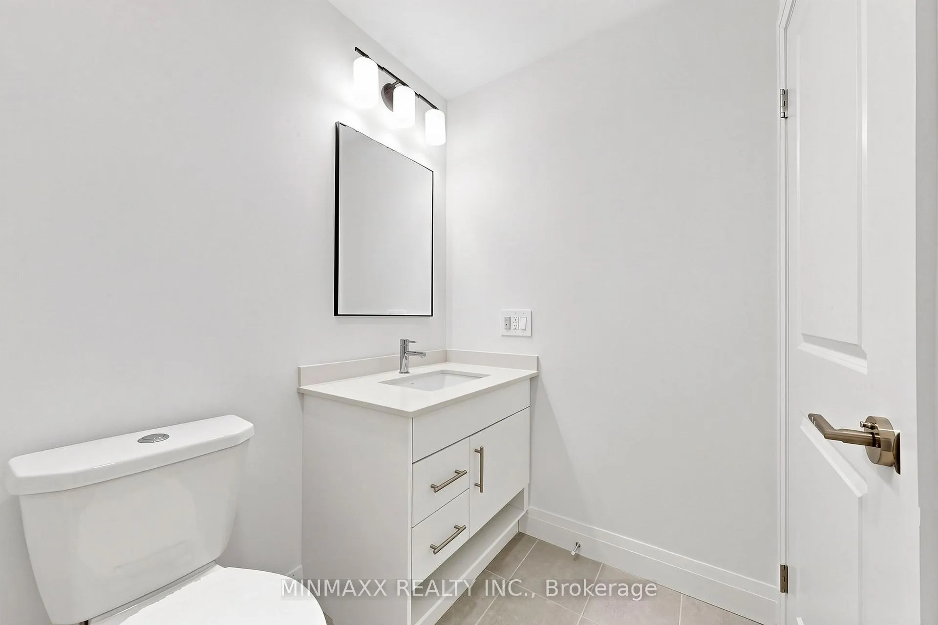 Photo 22 of Unit 710, 1333 Weber Street E, Kitchener, Stanley Park — HOMEH
