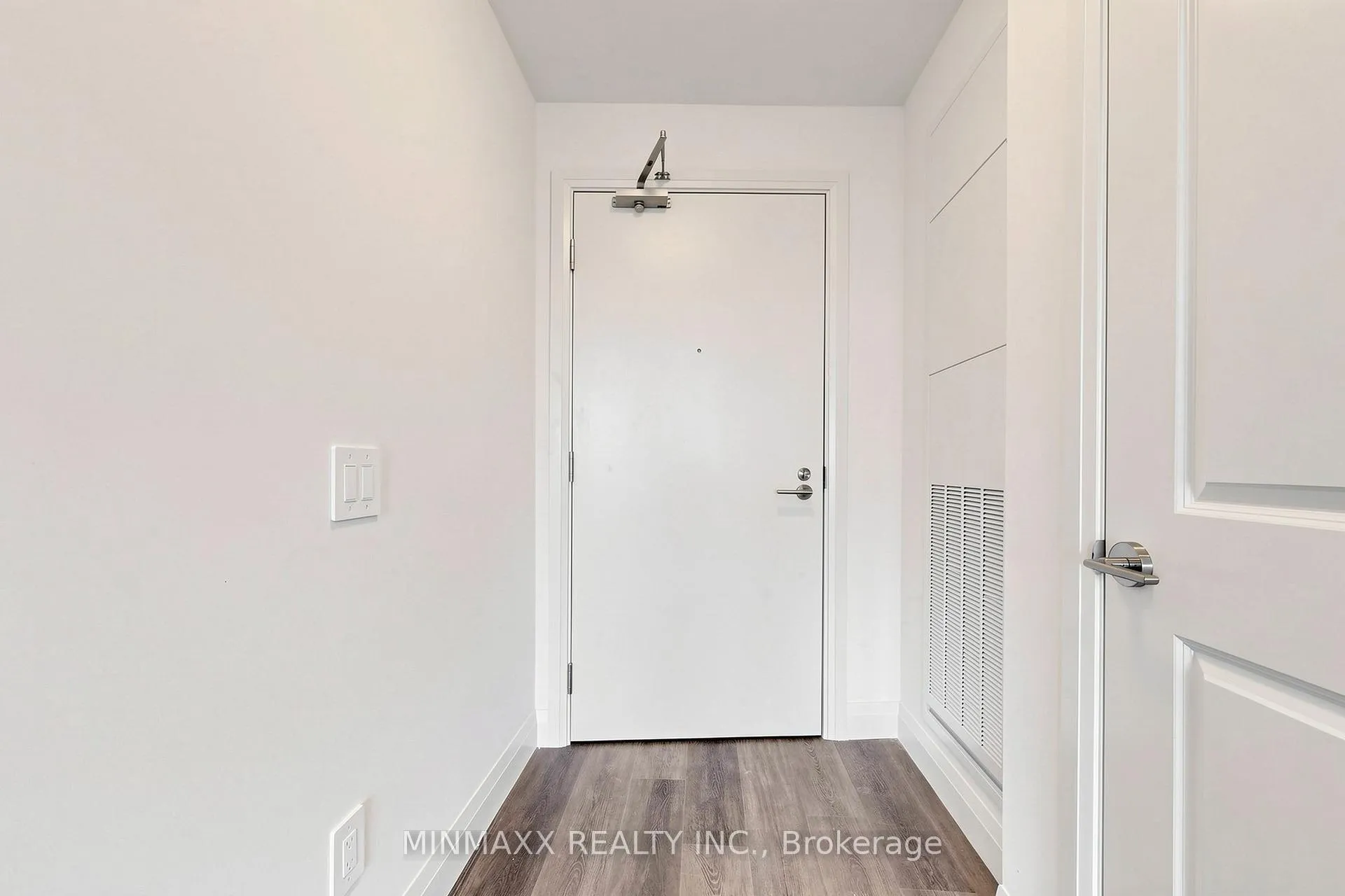 Photo 24 of Unit 710, 1333 Weber Street E, Kitchener, Stanley Park — HOMEH