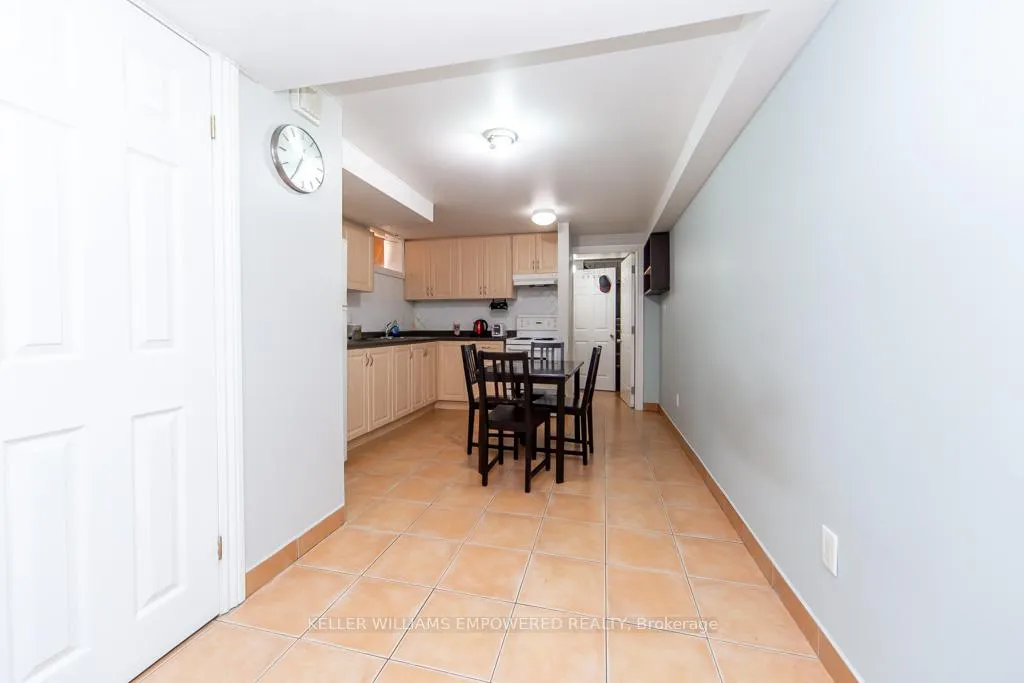 Photo 13 of Unit basement, 44 Northumberland Street, Toronto, Dovercourt-Wallace Emerson-Junction — HOMEH