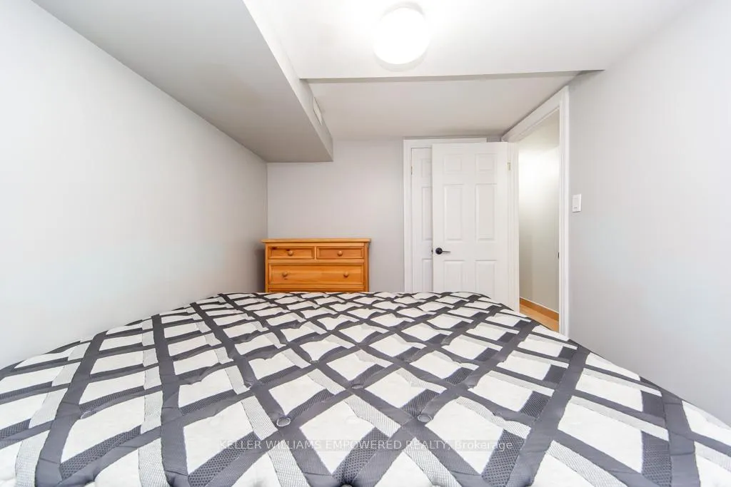 Photo 23 of Unit basement, 44 Northumberland Street, Toronto, Dovercourt-Wallace Emerson-Junction — HOMEH