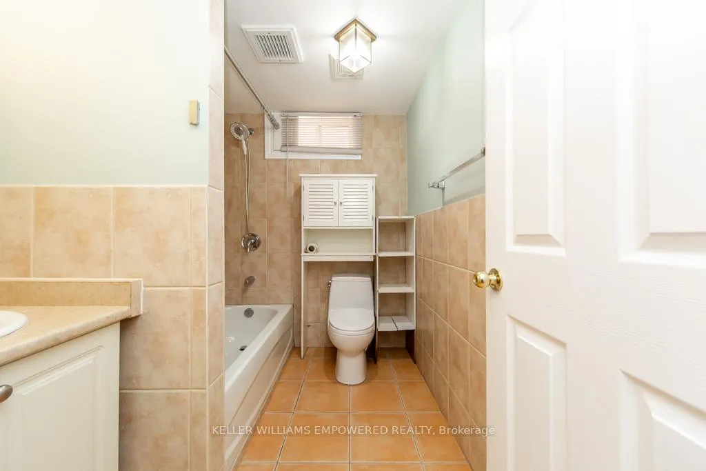Photo 28 of Unit basement, 44 Northumberland Street, Toronto, Dovercourt-Wallace Emerson-Junction — HOMEH