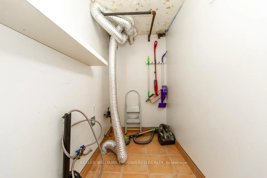 Photo 30 of Unit basement, 44 Northumberland Street, Toronto, Dovercourt-Wallace Emerson-Junction — HOMEH