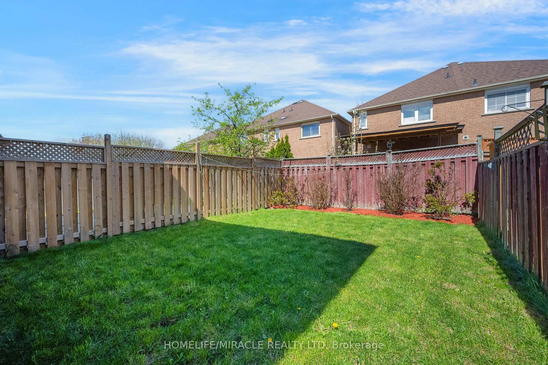 Photo 50 of 36 Herkes Drive, Brampton, Fletcher's West — HOMEH