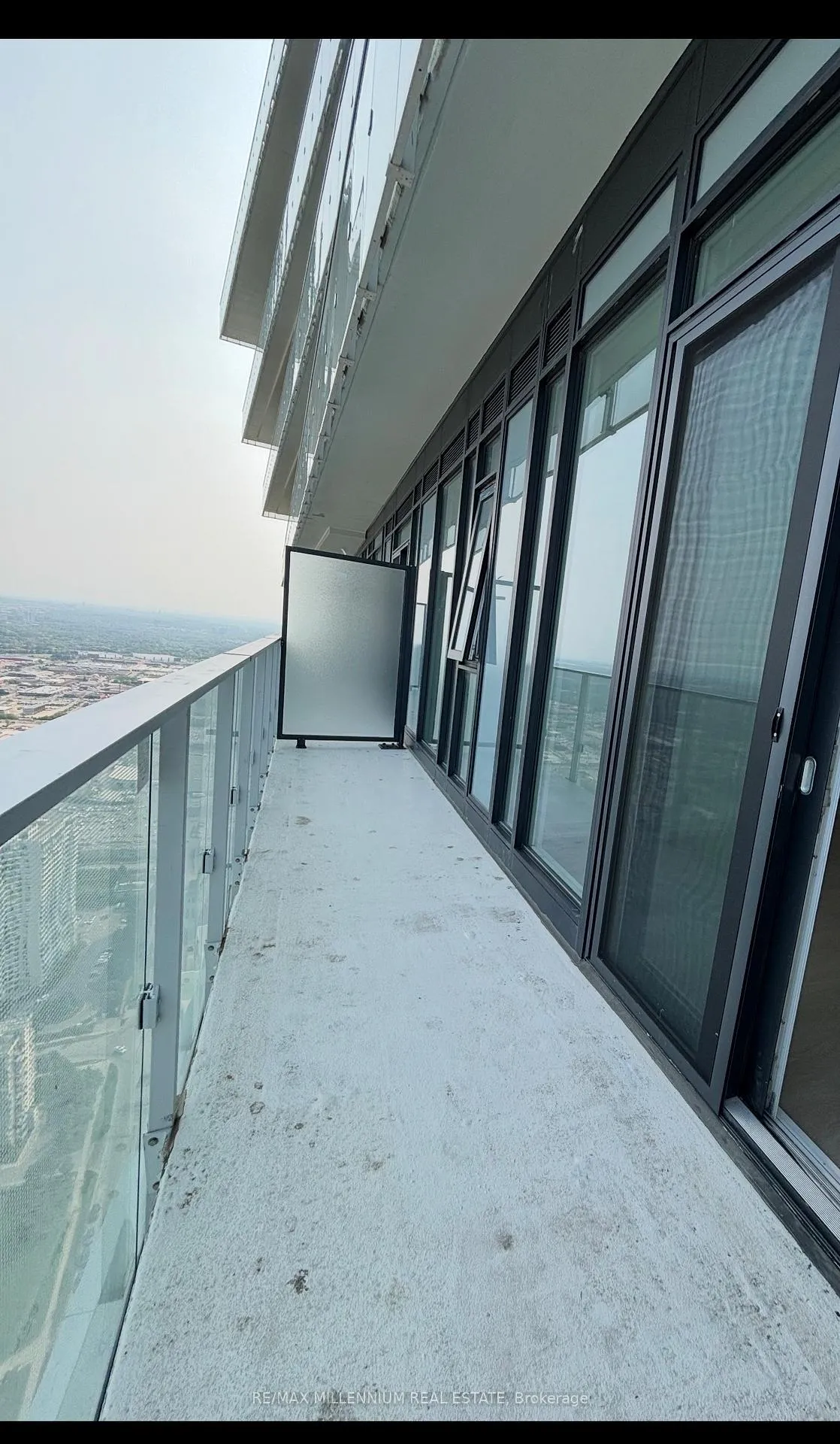 Photo 10 of Unit 5904, 3883 Quartz Road, Mississauga, City Centre — HOMEH