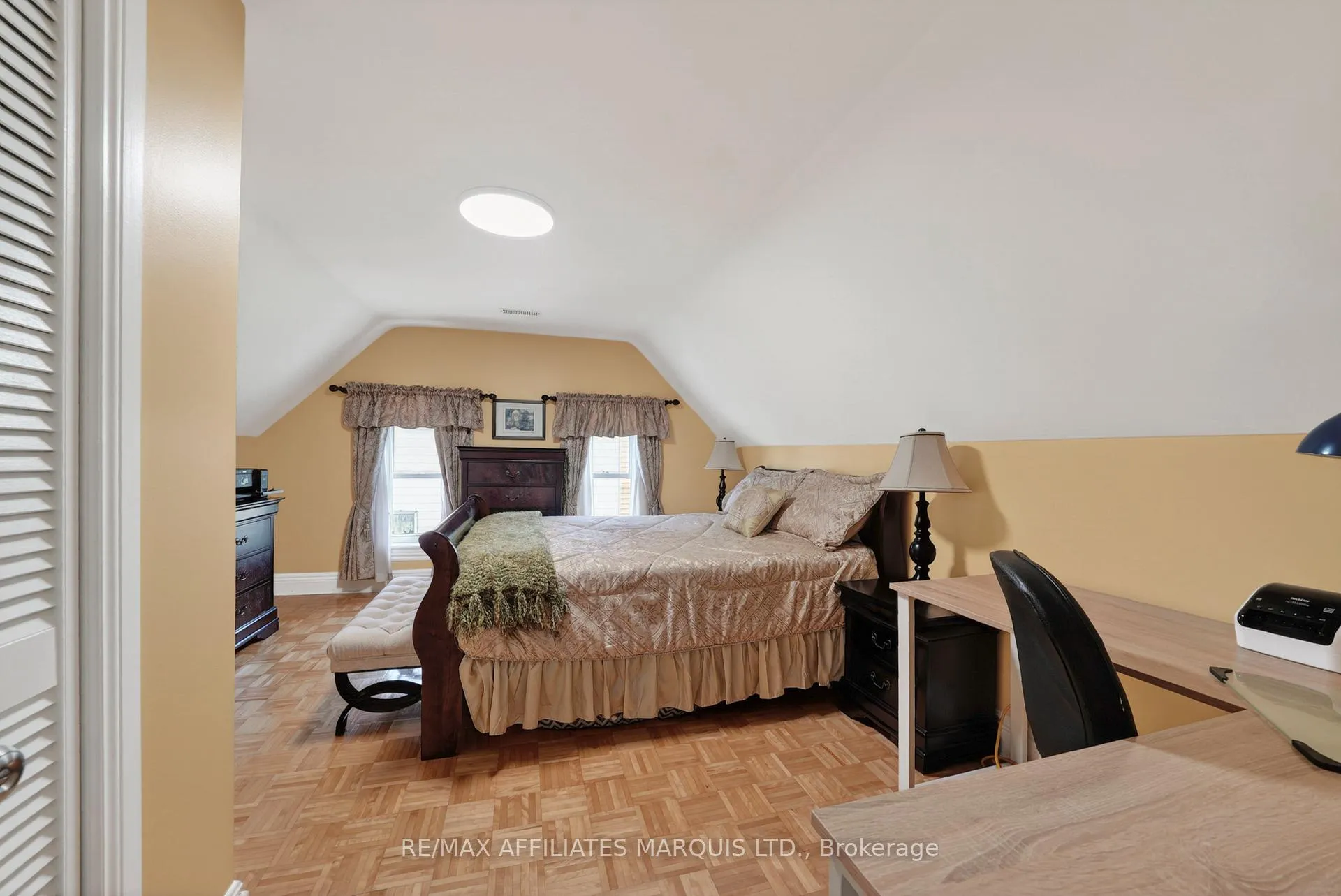 Photo 21 of 127 Lawrence Avenue, Cornwall — HOMEH