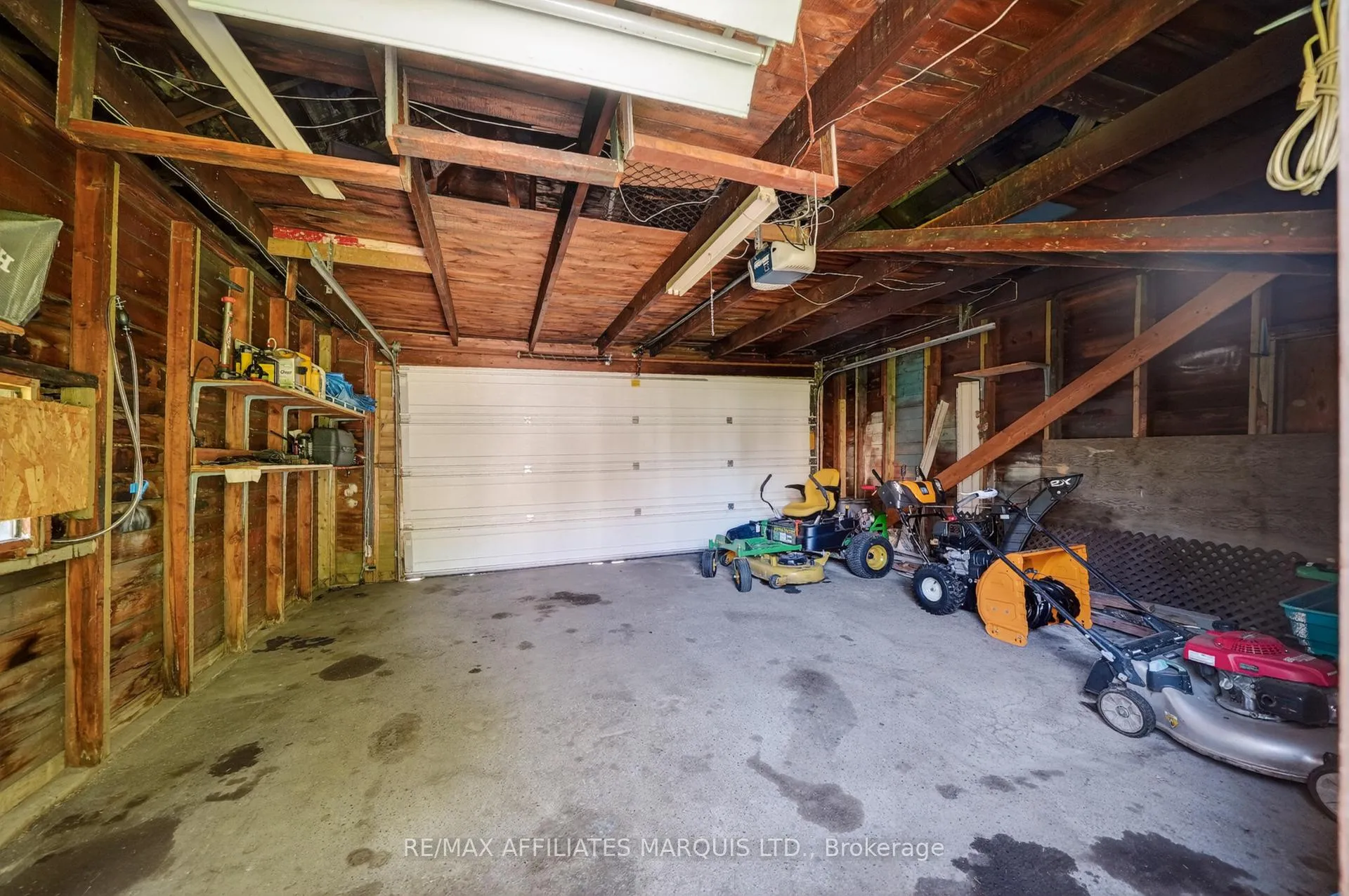 Photo 42 of 127 Lawrence Avenue, Cornwall — HOMEH