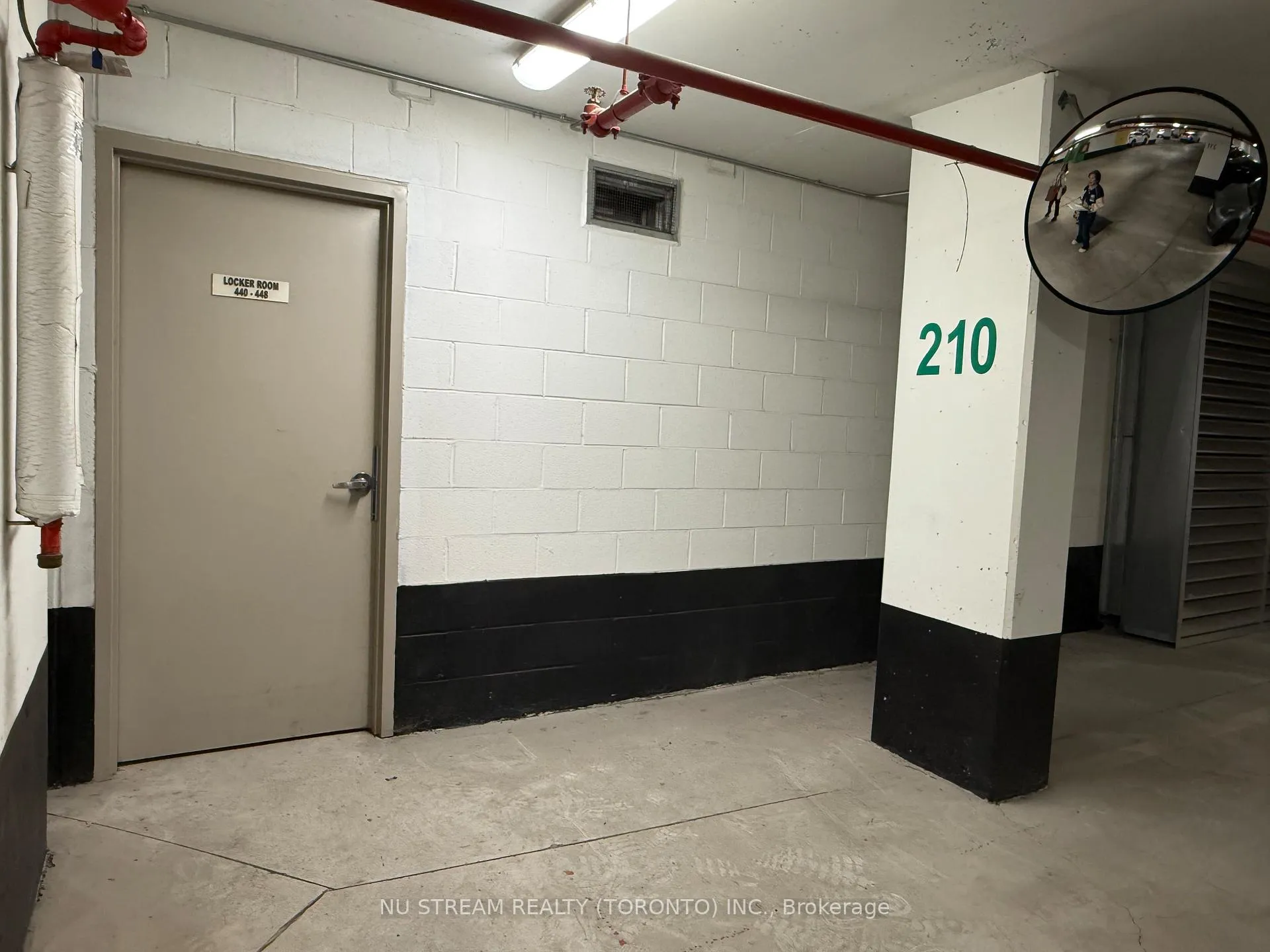 Photo 32 of Unit 1001, 15 Water Walk Drive, Markham, Unionville — HOMEH