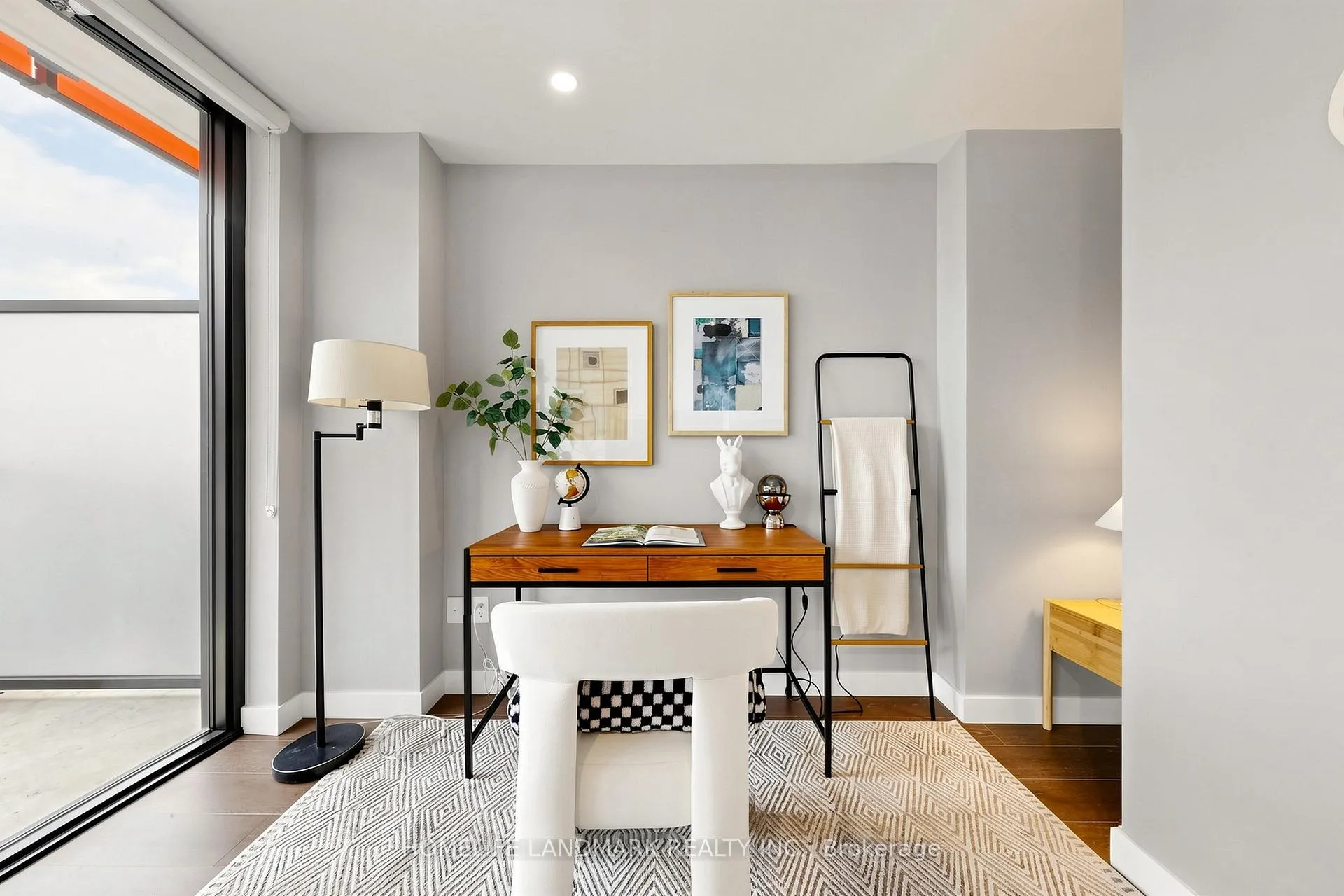 Photo 8 of Unit 1603, 215 Queen Street W, Toronto, Waterfront Communities — HOMEH